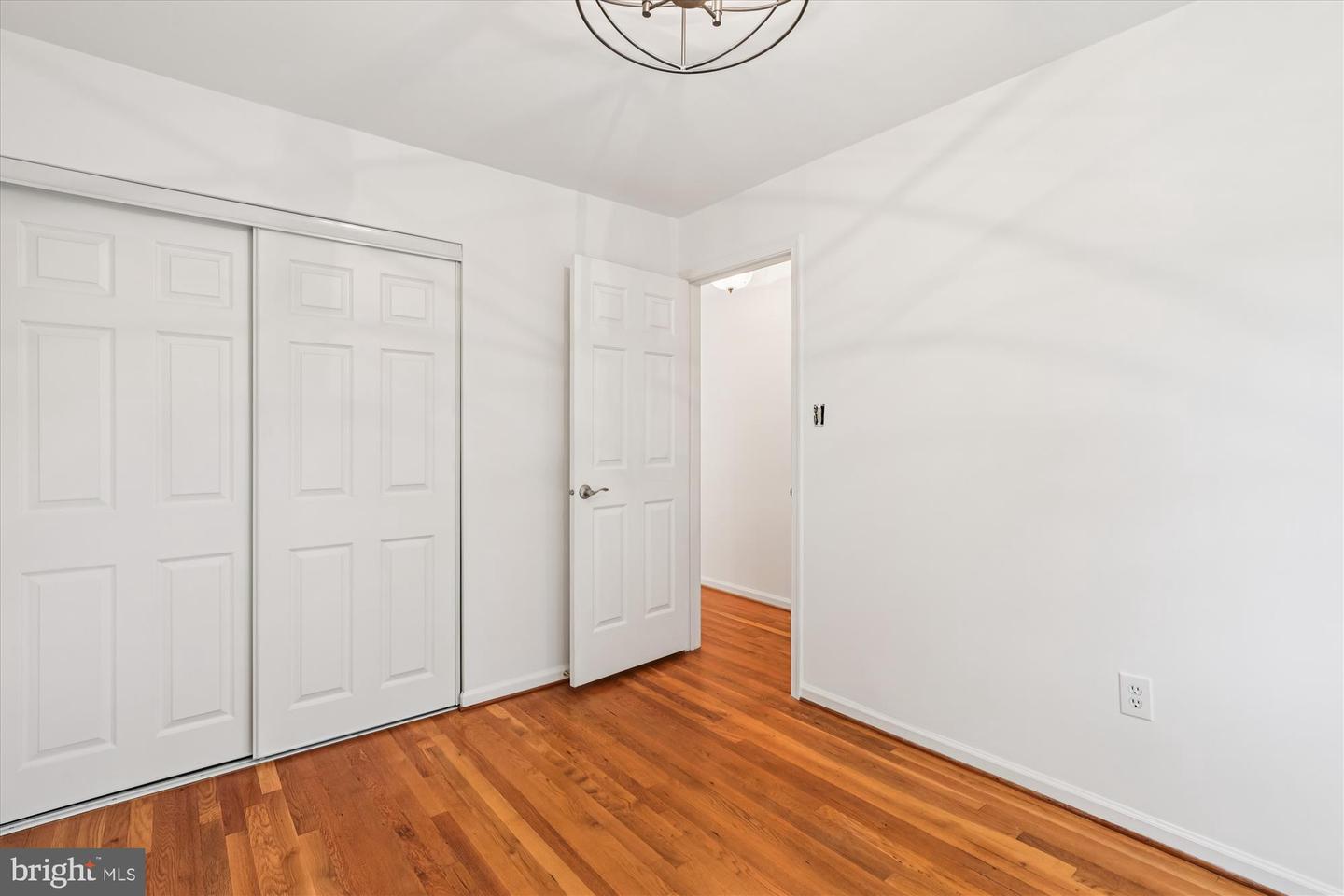 5090 QUEENS WOOD DR, BURKE, Virginia 22015, 4 Bedrooms Bedrooms, ,3 BathroomsBathrooms,Residential,For sale,5090 QUEENS WOOD DR,VAFX2278880 MLS # VAFX2278880