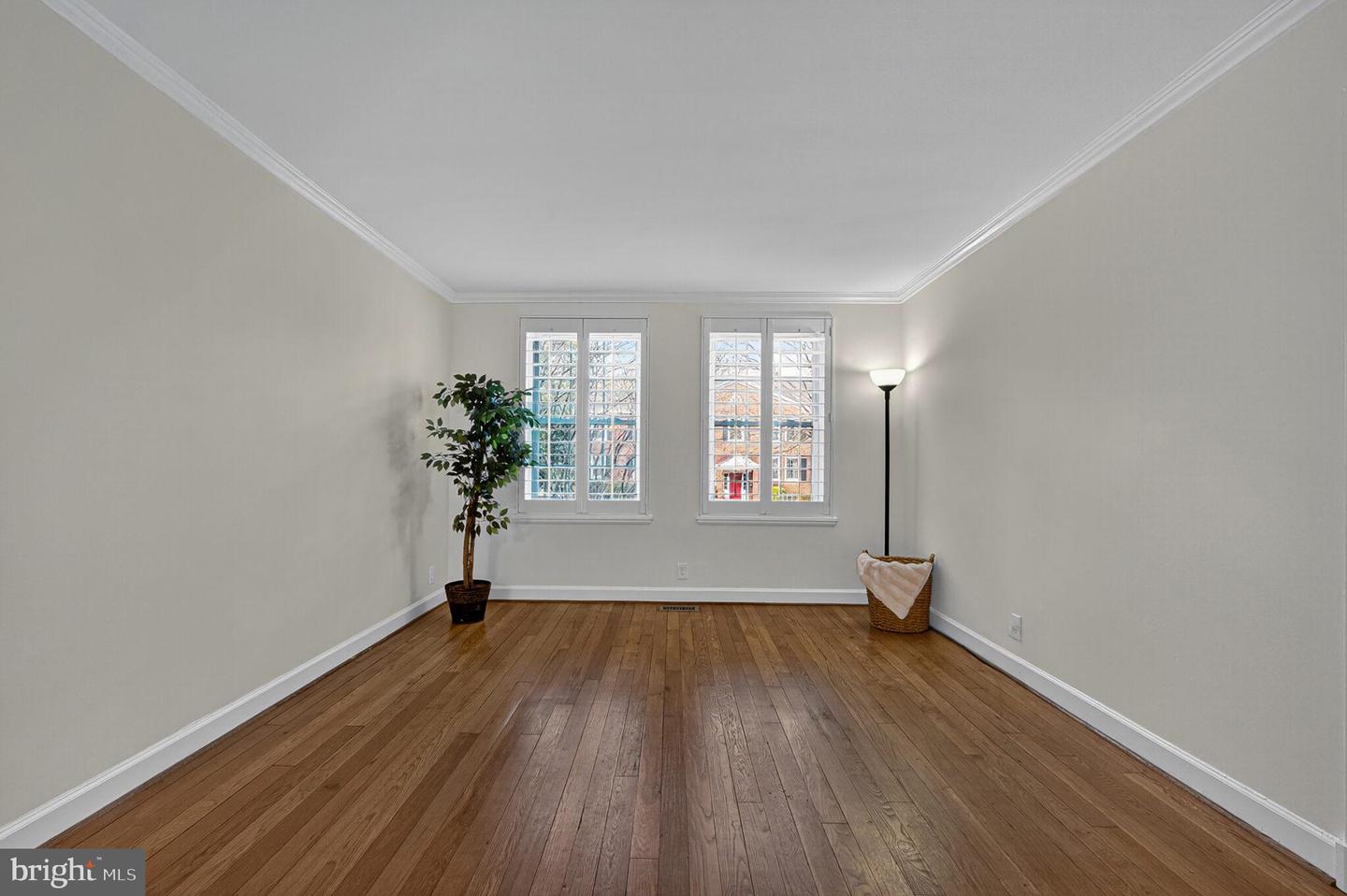 2949 S COLUMBUS ST #A2, ARLINGTON, Virginia 22206, 1 Bedroom Bedrooms, ,2 BathroomsBathrooms,Residential,For sale,2949 S COLUMBUS ST #A2,VAAR2065990 MLS # VAAR2065990 2949 S COLUMBUS ST #A2, ARLINGTON, Virginia 22206, 1 Bedroom Bedrooms, ,2 BathroomsBathrooms,Residential,For sale,2949 S COLUMBUS ST #A2,VAAR2065990 MLS # VAAR2065990