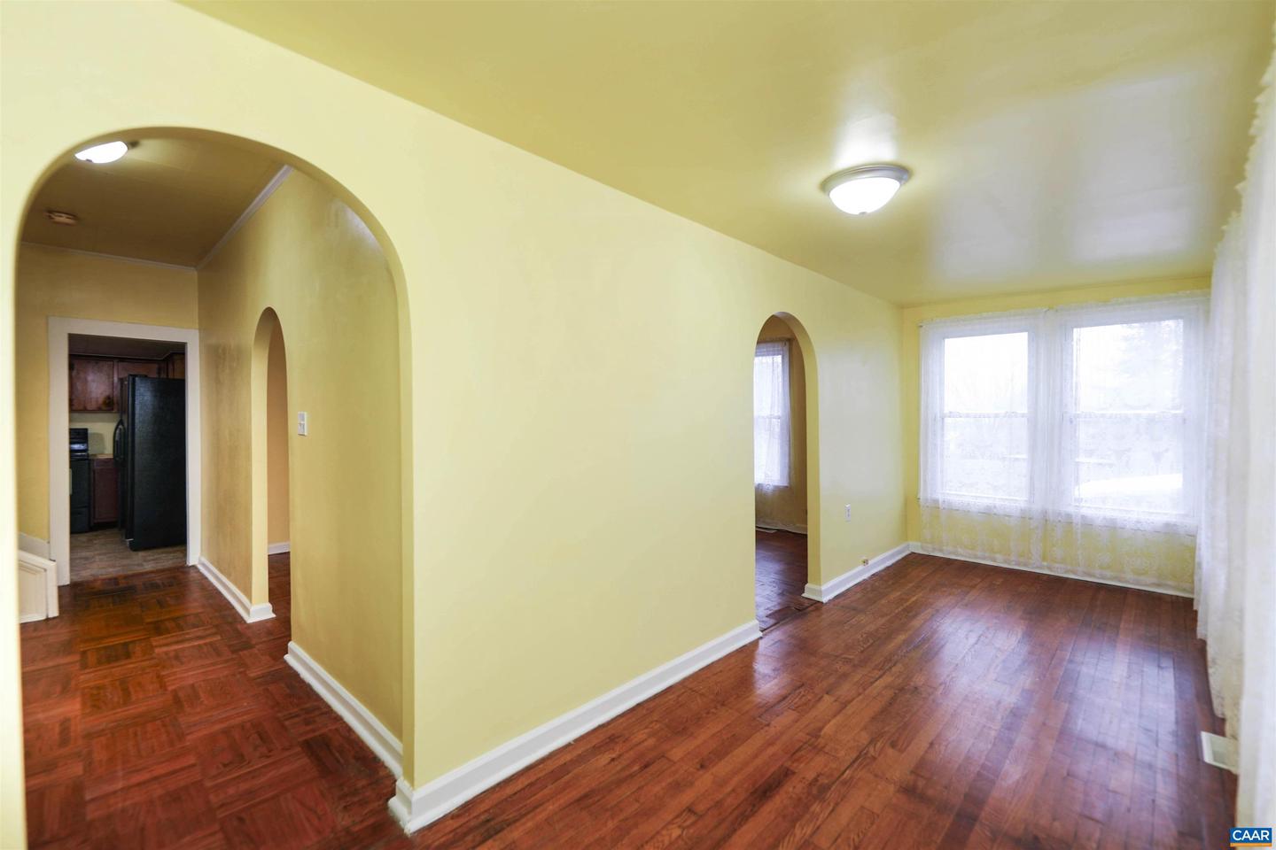 64 MID PARK LN, TROUTDALE, Virginia 24378, 4 Bedrooms Bedrooms, ,1 BathroomBathrooms,Residential,For sale,64 MID PARK LN,671016 MLS # 671016 64 MID PARK LN, TROUTDALE, Virginia 24378, 4 Bedrooms Bedrooms, ,1 BathroomBathrooms,Residential,For sale,64 MID PARK LN,671016 MLS # 671016