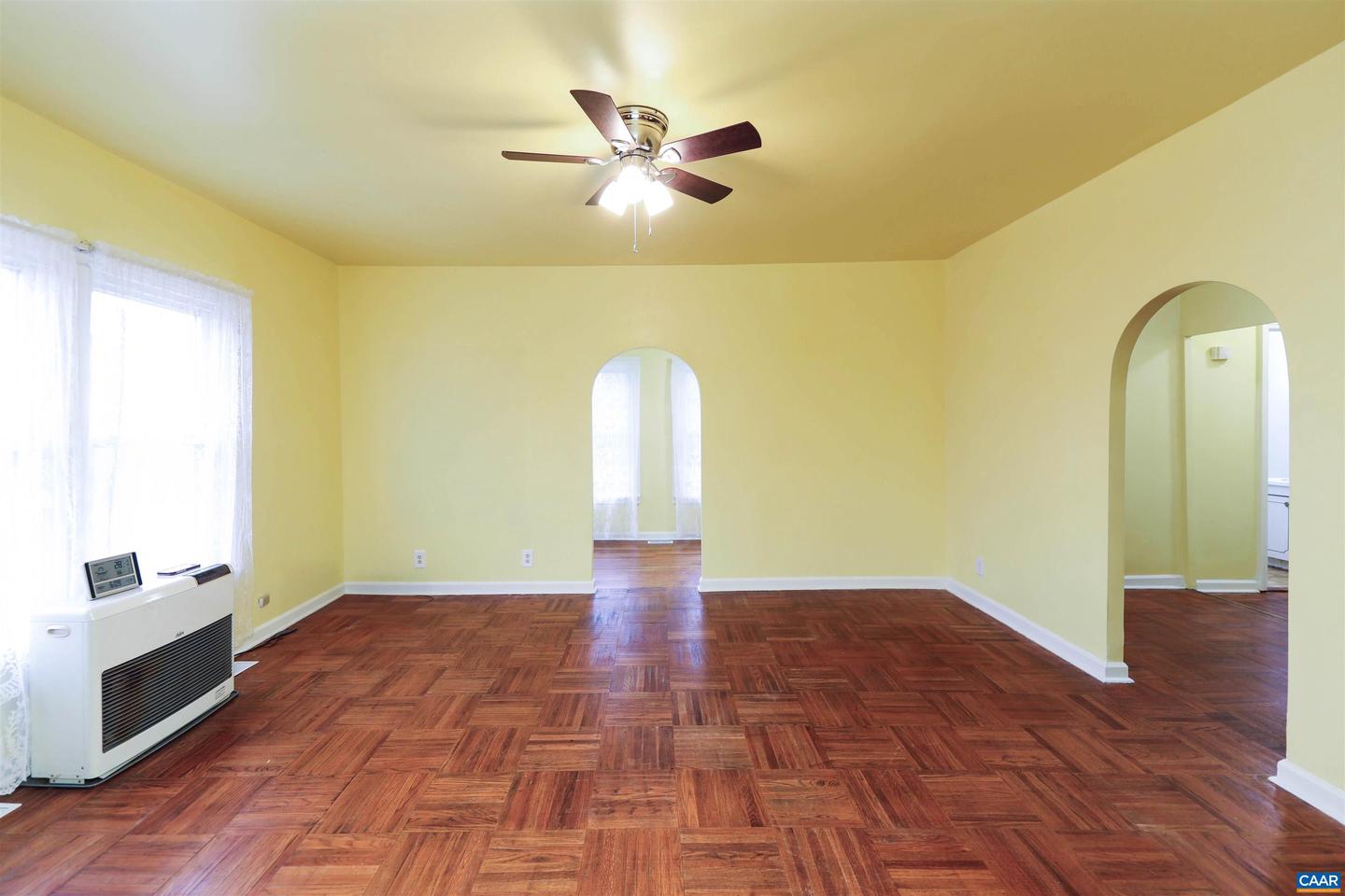 64 MID PARK LN, TROUTDALE, Virginia 24378, 4 Bedrooms Bedrooms, ,1 BathroomBathrooms,Residential,For sale,64 MID PARK LN,671016 MLS # 671016 64 MID PARK LN, TROUTDALE, Virginia 24378, 4 Bedrooms Bedrooms, ,1 BathroomBathrooms,Residential,For sale,64 MID PARK LN,671016 MLS # 671016