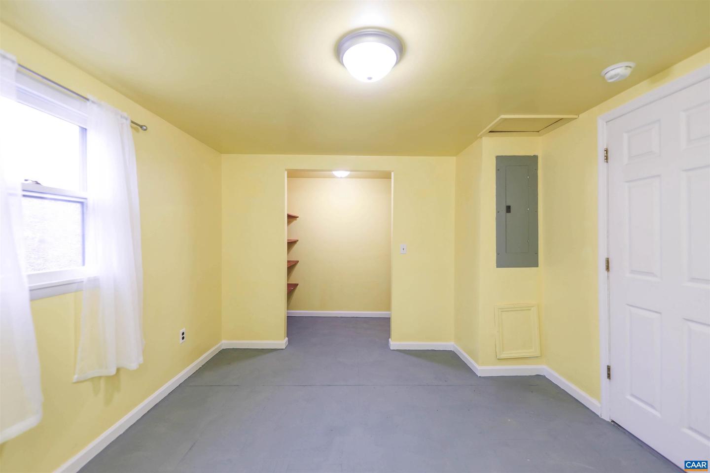 64 MID PARK LN, TROUTDALE, Virginia 24378, 4 Bedrooms Bedrooms, ,1 BathroomBathrooms,Residential,For sale,64 MID PARK LN,671016 MLS # 671016 64 MID PARK LN, TROUTDALE, Virginia 24378, 4 Bedrooms Bedrooms, ,1 BathroomBathrooms,Residential,For sale,64 MID PARK LN,671016 MLS # 671016