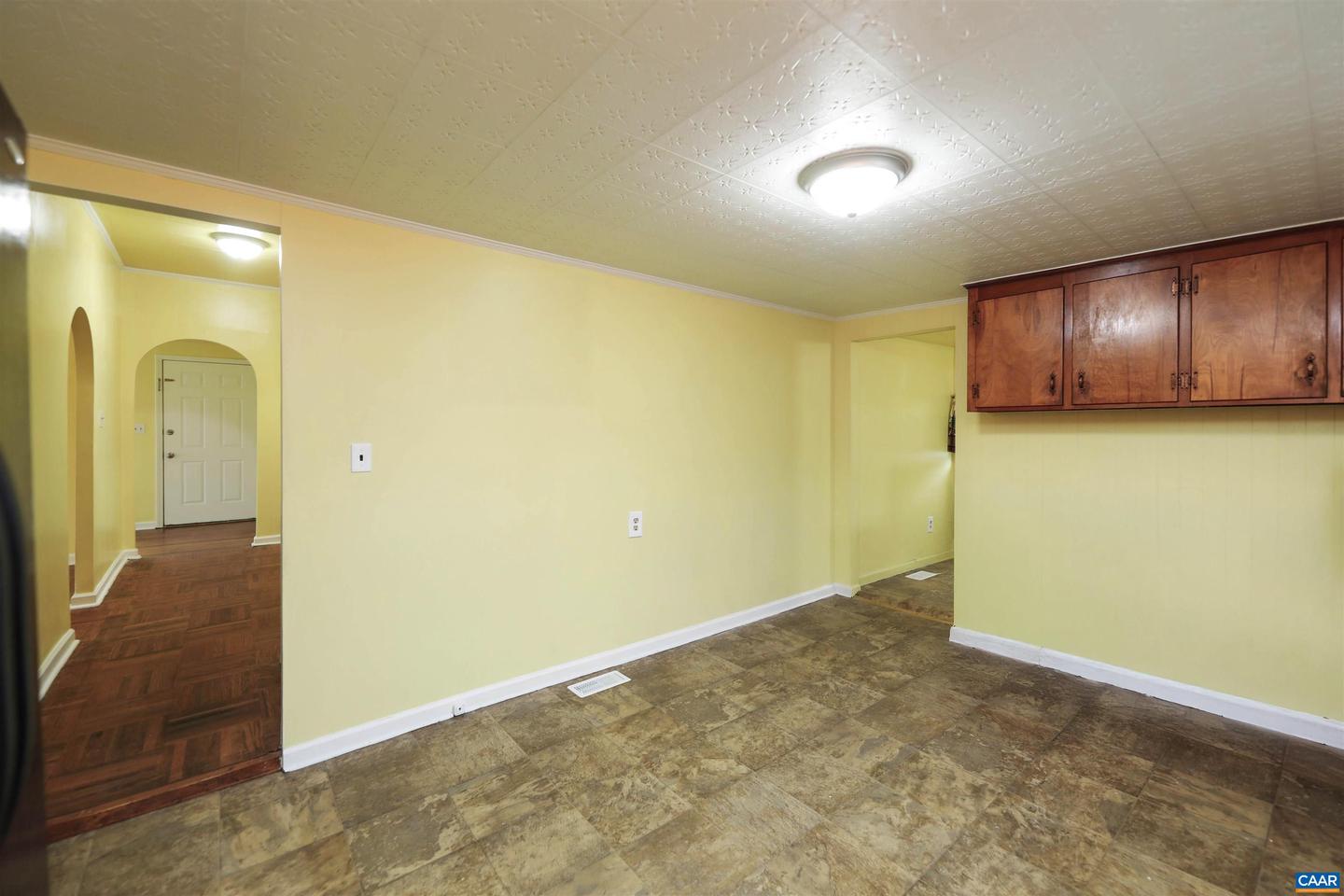 64 MID PARK LN, TROUTDALE, Virginia 24378, 4 Bedrooms Bedrooms, ,1 BathroomBathrooms,Residential,For sale,64 MID PARK LN,671016 MLS # 671016 64 MID PARK LN, TROUTDALE, Virginia 24378, 4 Bedrooms Bedrooms, ,1 BathroomBathrooms,Residential,For sale,64 MID PARK LN,671016 MLS # 671016