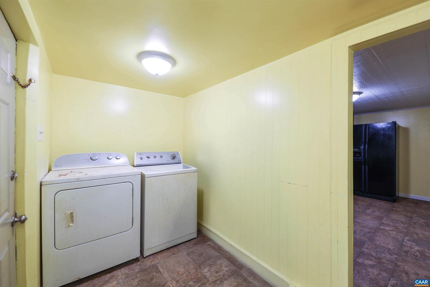 64 MID PARK LN, TROUTDALE, Virginia 24378, 4 Bedrooms Bedrooms, ,1 BathroomBathrooms,Residential,For sale,64 MID PARK LN,671016 MLS # 671016 64 MID PARK LN, TROUTDALE, Virginia 24378, 4 Bedrooms Bedrooms, ,1 BathroomBathrooms,Residential,For sale,64 MID PARK LN,671016 MLS # 671016