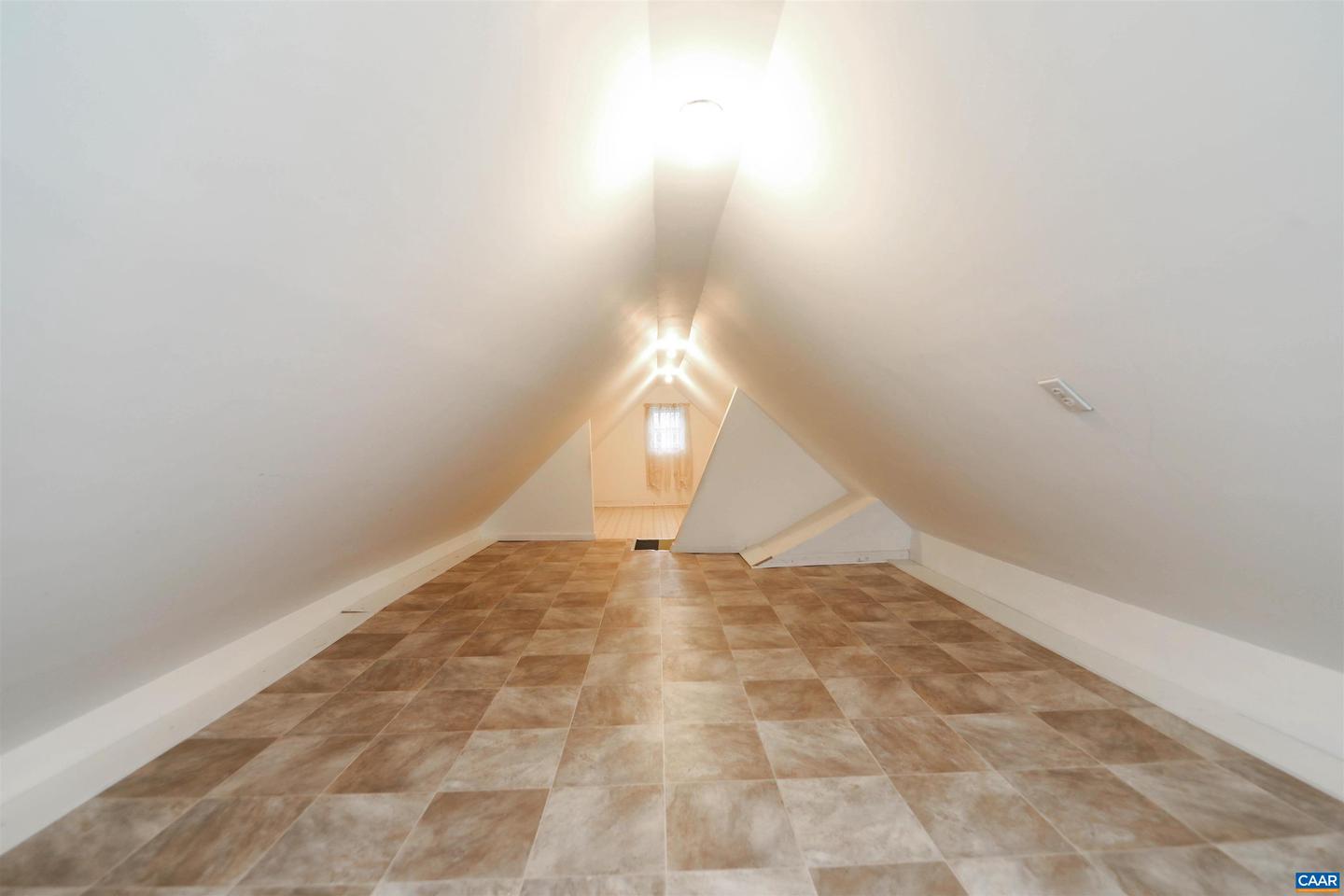 64 MID PARK LN, TROUTDALE, Virginia 24378, 4 Bedrooms Bedrooms, ,1 BathroomBathrooms,Residential,For sale,64 MID PARK LN,671016 MLS # 671016 64 MID PARK LN, TROUTDALE, Virginia 24378, 4 Bedrooms Bedrooms, ,1 BathroomBathrooms,Residential,For sale,64 MID PARK LN,671016 MLS # 671016