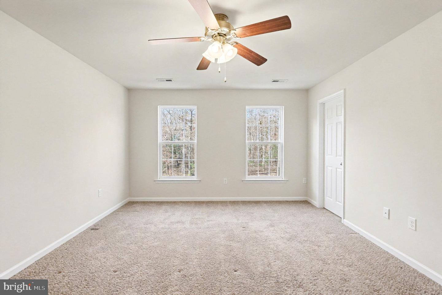 8217 VINTAGE LN, SPOTSYLVANIA, Virginia 22551, 4 Bedrooms Bedrooms, 14 Rooms Rooms,2 BathroomsBathrooms,Residential,For sale,8217 VINTAGE LN,VASP2037554 MLS # VASP2037554