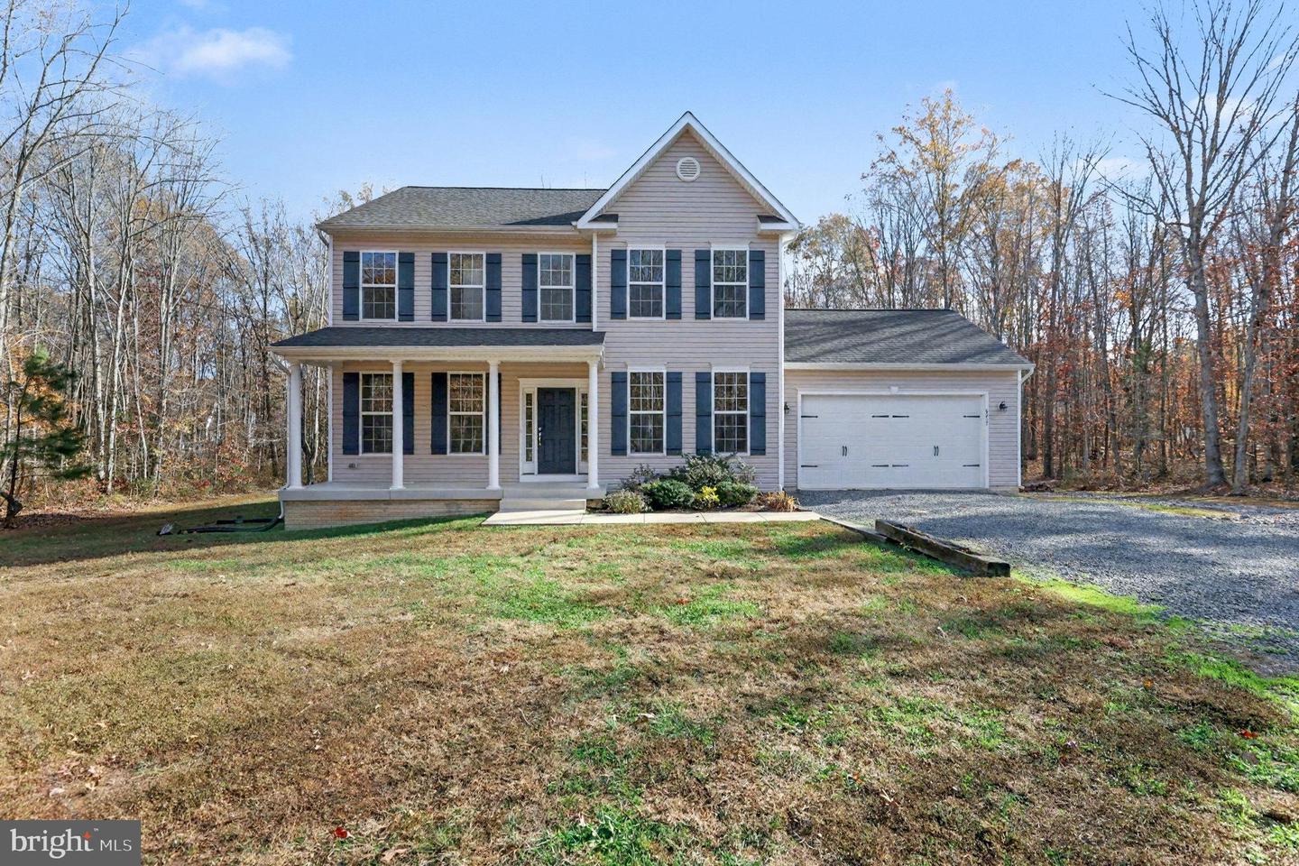 8217 VINTAGE LN, SPOTSYLVANIA, Virginia 22551, 4 Bedrooms Bedrooms, 14 Rooms Rooms,2 BathroomsBathrooms,Residential,For sale,8217 VINTAGE LN,VASP2037554 MLS # VASP2037554