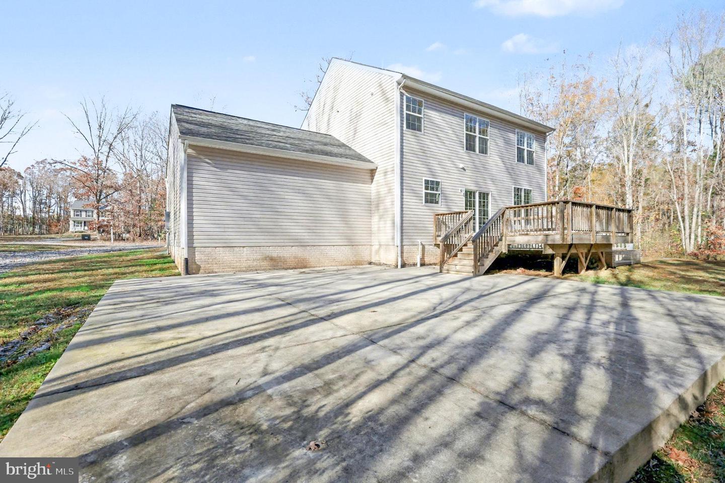 8217 VINTAGE LN, SPOTSYLVANIA, Virginia 22551, 4 Bedrooms Bedrooms, 14 Rooms Rooms,2 BathroomsBathrooms,Residential,For sale,8217 VINTAGE LN,VASP2037554 MLS # VASP2037554