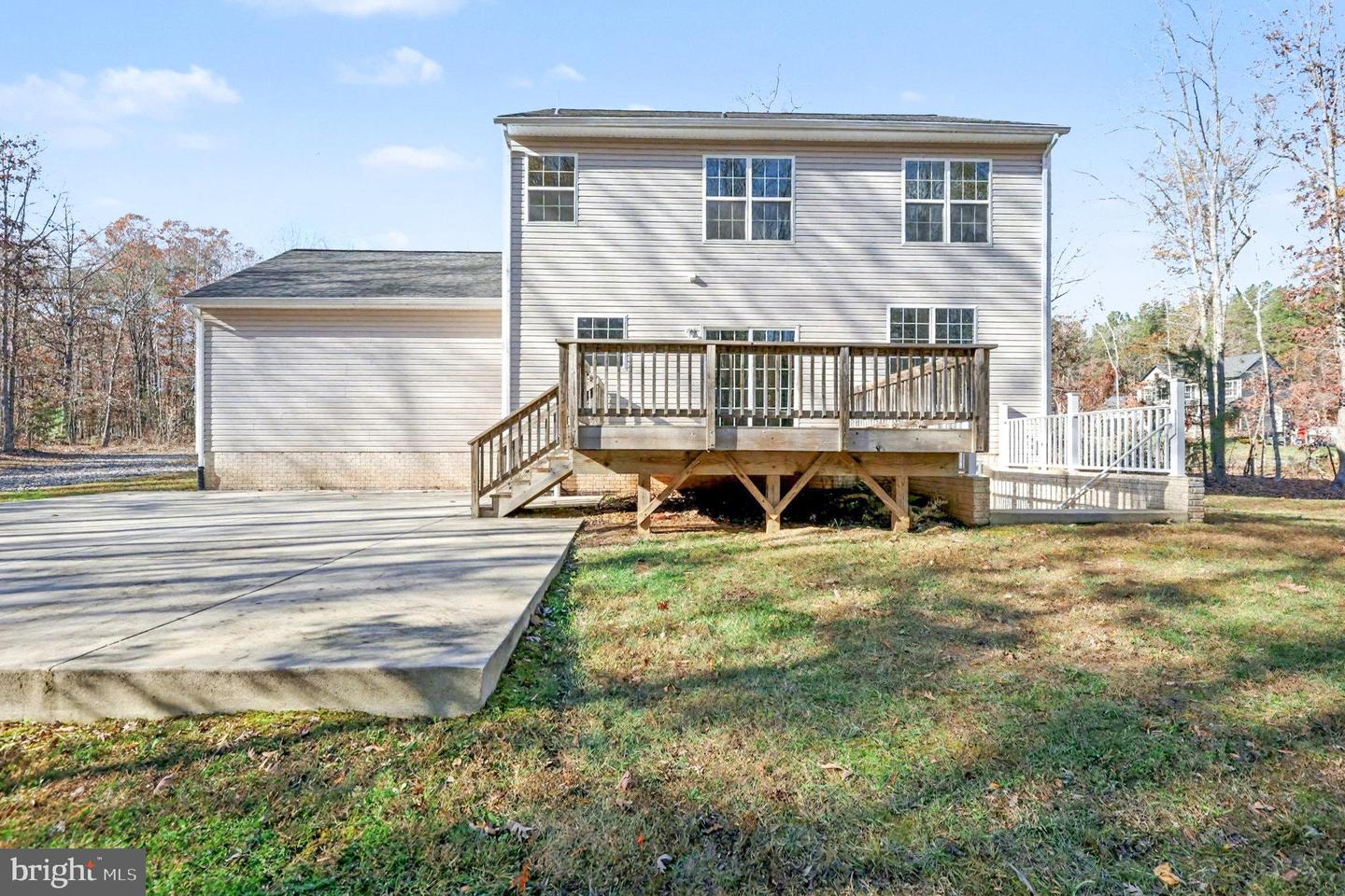 8217 VINTAGE LN, SPOTSYLVANIA, Virginia 22551, 4 Bedrooms Bedrooms, 14 Rooms Rooms,2 BathroomsBathrooms,Residential,For sale,8217 VINTAGE LN,VASP2037554 MLS # VASP2037554