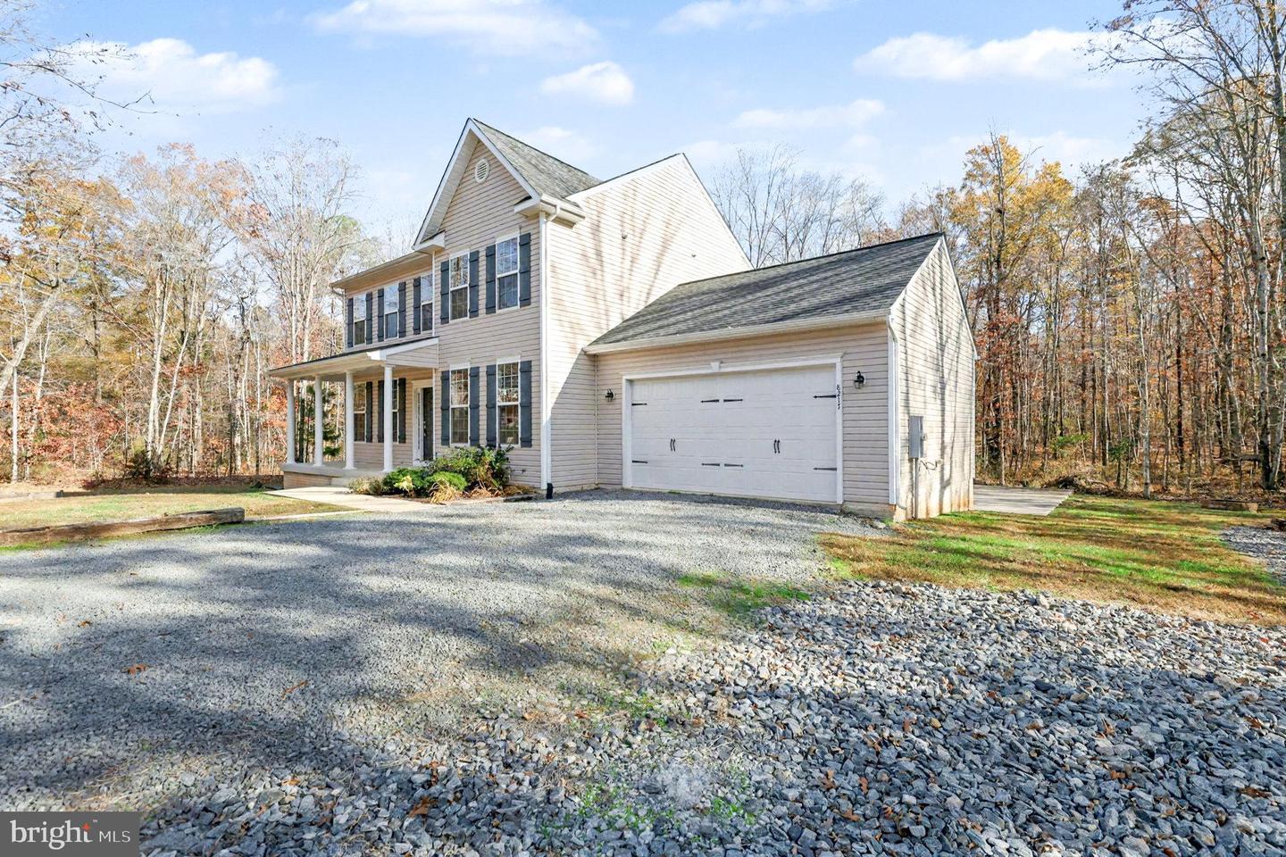 8217 VINTAGE LN, SPOTSYLVANIA, Virginia 22551, 4 Bedrooms Bedrooms, 14 Rooms Rooms,2 BathroomsBathrooms,Residential,For sale,8217 VINTAGE LN,VASP2037554 MLS # VASP2037554
