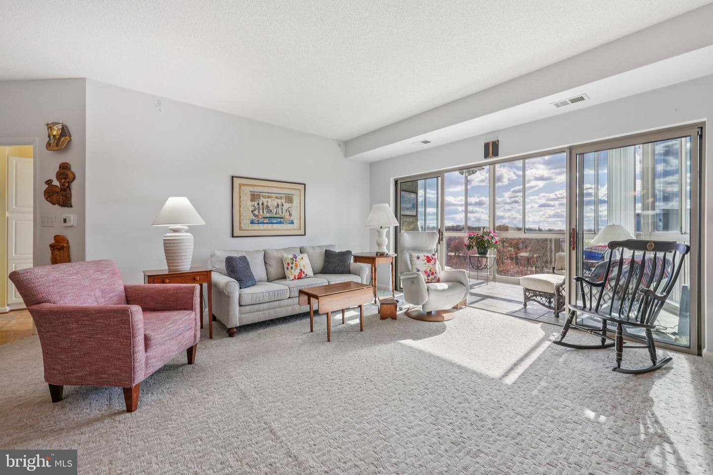 19375 CYPRESS RIDGE TER #601, LEESBURG, Virginia 20176, 3 Bedrooms Bedrooms, ,2 BathroomsBathrooms,Residential,For sale,19375 CYPRESS RIDGE TER #601,VALO2111074 MLS # VALO2111074