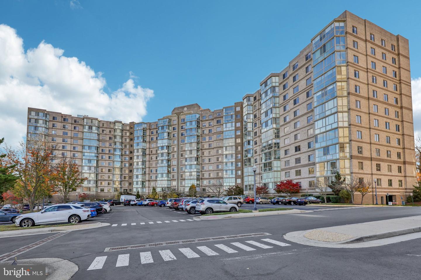 19375 CYPRESS RIDGE TER #601, LEESBURG, Virginia 20176, 3 Bedrooms Bedrooms, ,2 BathroomsBathrooms,Residential,For sale,19375 CYPRESS RIDGE TER #601,VALO2111074 MLS # VALO2111074