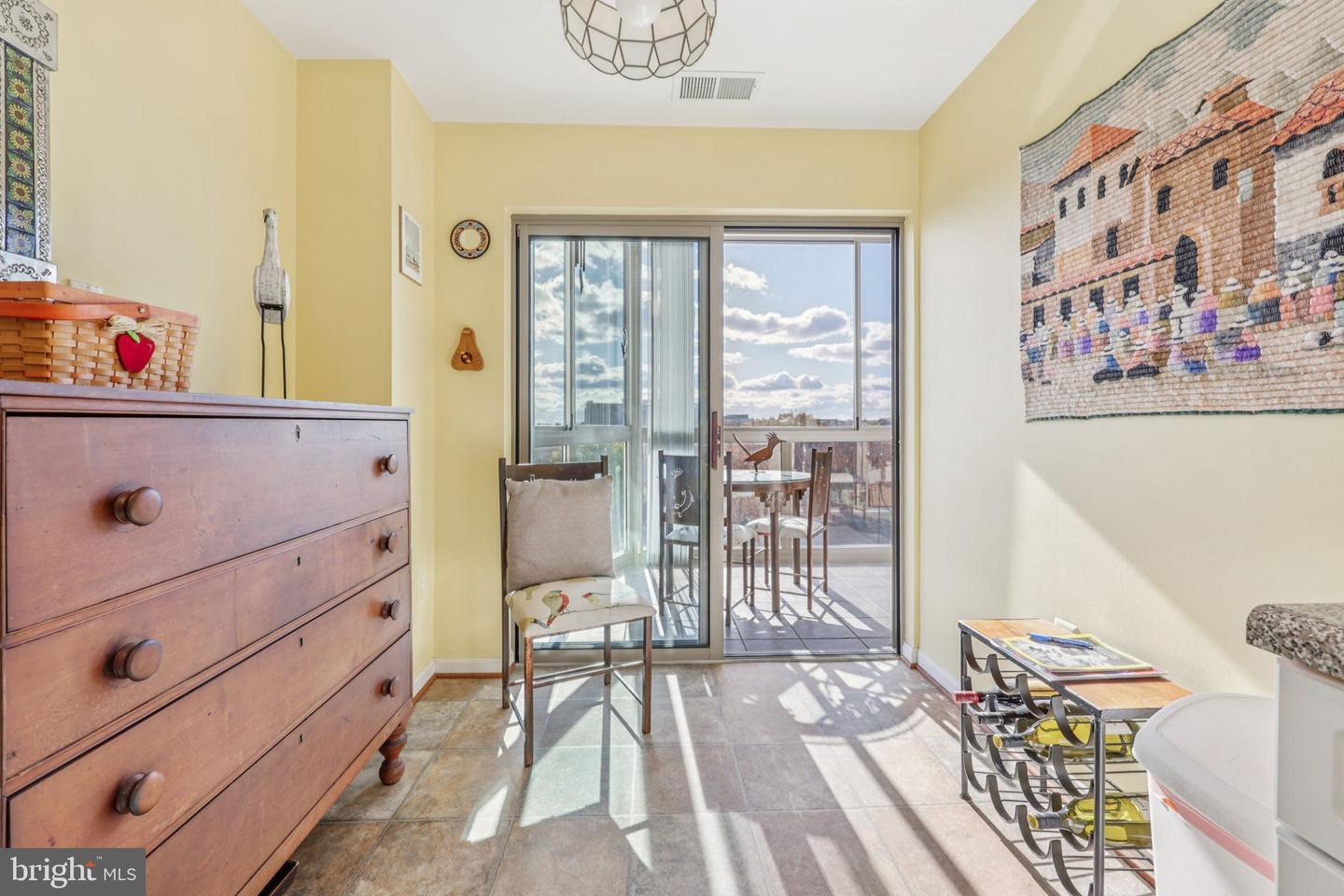 19375 CYPRESS RIDGE TER #601, LEESBURG, Virginia 20176, 3 Bedrooms Bedrooms, ,2 BathroomsBathrooms,Residential,For sale,19375 CYPRESS RIDGE TER #601,VALO2111074 MLS # VALO2111074