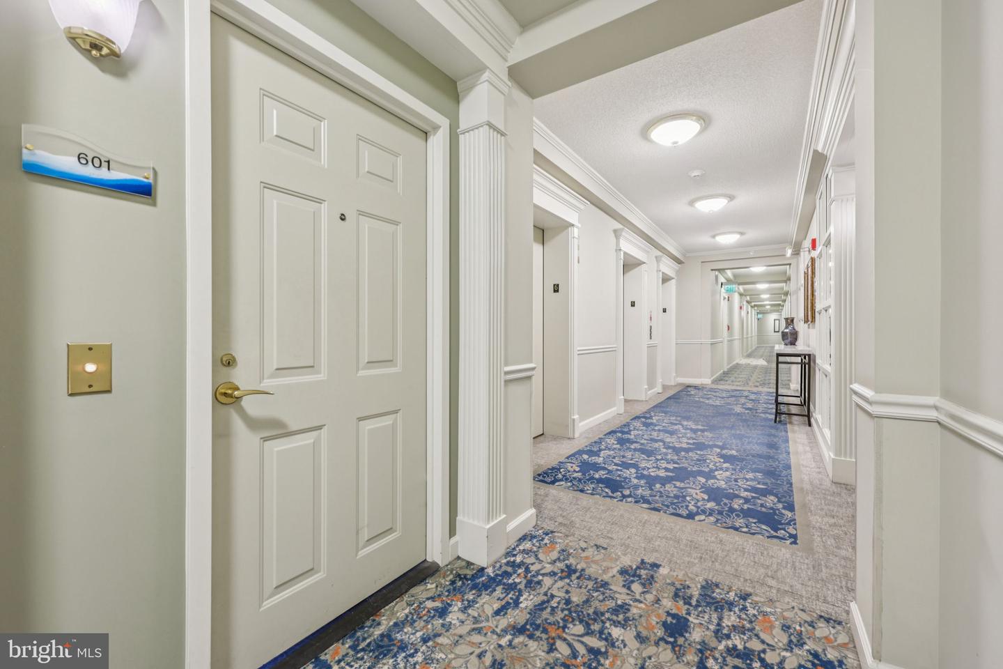 19375 CYPRESS RIDGE TER #601, LEESBURG, Virginia 20176, 3 Bedrooms Bedrooms, ,2 BathroomsBathrooms,Residential,For sale,19375 CYPRESS RIDGE TER #601,VALO2111074 MLS # VALO2111074