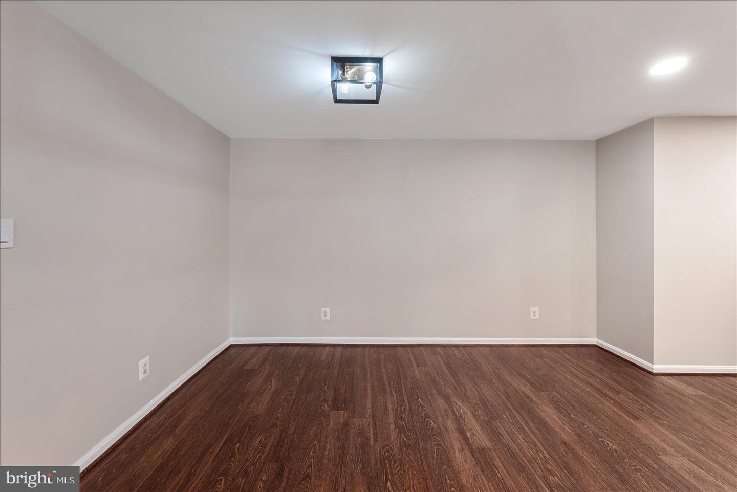 1247 N VAN DORN ST, ALEXANDRIA, Virginia 22304, 1 Bedroom Bedrooms, ,1 BathroomBathrooms,Residential,For sale,1247 N VAN DORN ST,VAAX2051766 MLS # VAAX2051766