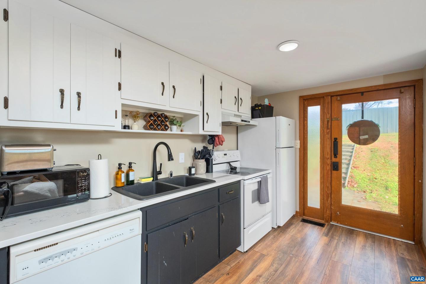 48 MEADOW LN, NELLYSFORD, Virginia 22958, 3 Bedrooms Bedrooms, ,2 BathroomsBathrooms,Residential,For sale,48 MEADOW LN,671023 MLS # 671023 48 MEADOW LN, NELLYSFORD, Virginia 22958, 3 Bedrooms Bedrooms, ,2 BathroomsBathrooms,Residential,For sale,48 MEADOW LN,671023 MLS # 671023