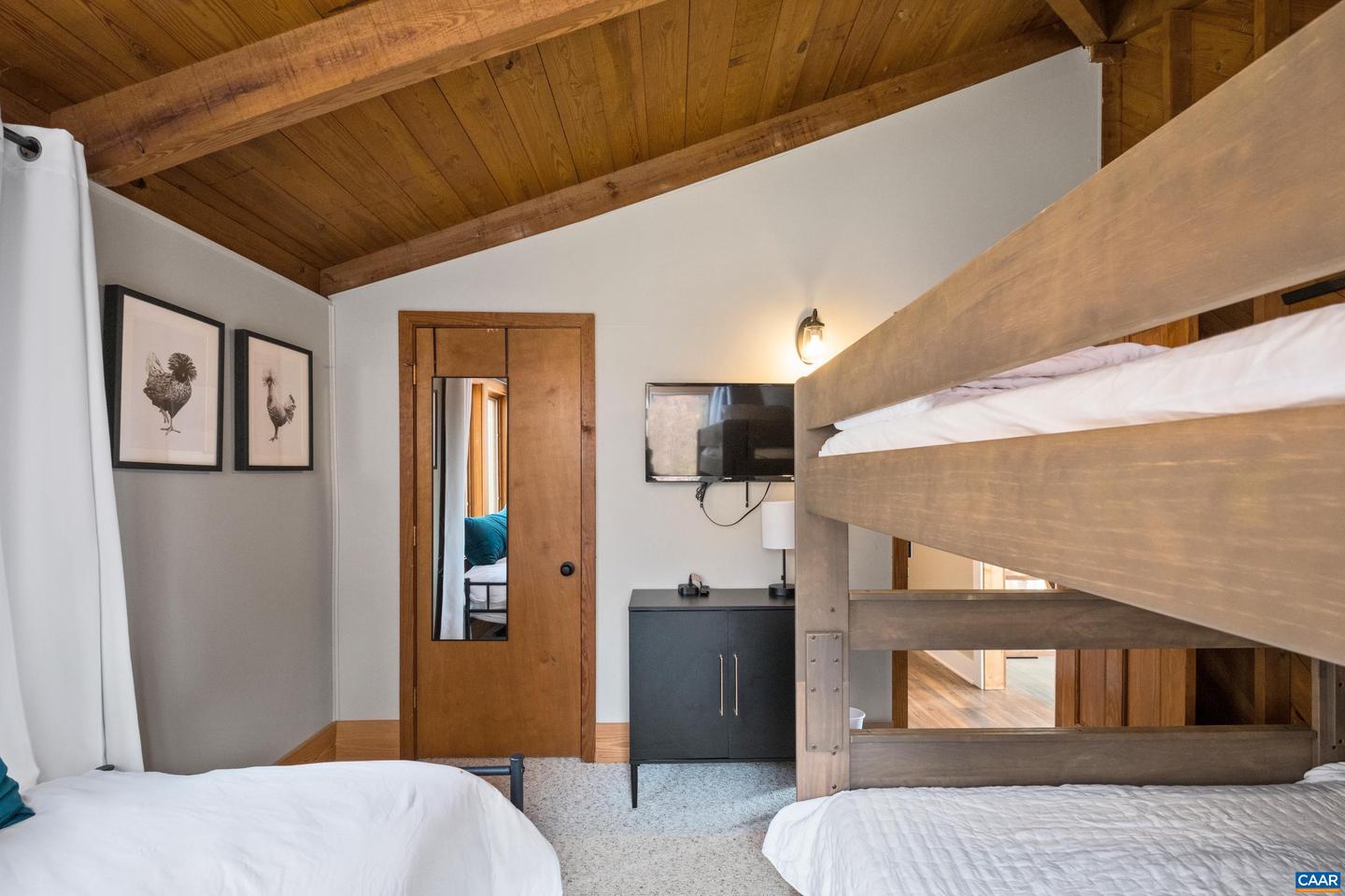 48 MEADOW LN, NELLYSFORD, Virginia 22958, 3 Bedrooms Bedrooms, ,2 BathroomsBathrooms,Residential,For sale,48 MEADOW LN,671023 MLS # 671023 48 MEADOW LN, NELLYSFORD, Virginia 22958, 3 Bedrooms Bedrooms, ,2 BathroomsBathrooms,Residential,For sale,48 MEADOW LN,671023 MLS # 671023