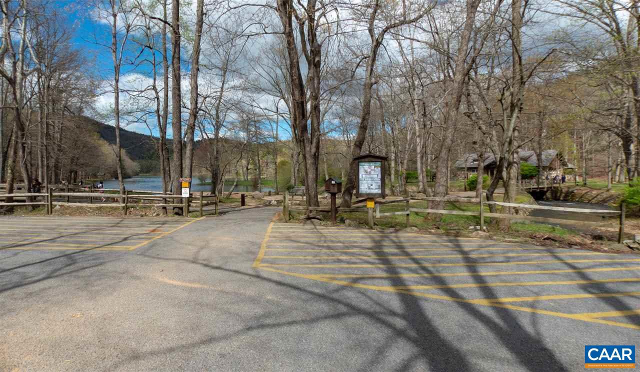 16903 BLUE RIDGE PKWY, LYNDHURST, Virginia 22952, 3 Bedrooms Bedrooms, ,1 BathroomBathrooms,Residential,For sale,16903 BLUE RIDGE PKWY,671029 MLS # 671029 16903 BLUE RIDGE PKWY, LYNDHURST, Virginia 22952, 3 Bedrooms Bedrooms, ,1 BathroomBathrooms,Residential,For sale,16903 BLUE RIDGE PKWY,671029 MLS # 671029