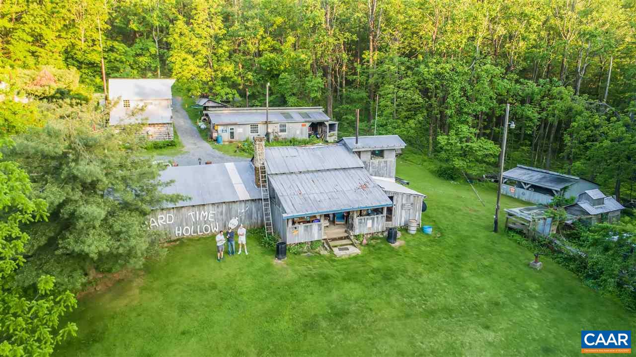 16903 BLUE RIDGE PKWY, LYNDHURST, Virginia 22952, 3 Bedrooms Bedrooms, ,1 BathroomBathrooms,Residential,For sale,16903 BLUE RIDGE PKWY,671029 MLS # 671029 16903 BLUE RIDGE PKWY, LYNDHURST, Virginia 22952, 3 Bedrooms Bedrooms, ,1 BathroomBathrooms,Residential,For sale,16903 BLUE RIDGE PKWY,671029 MLS # 671029