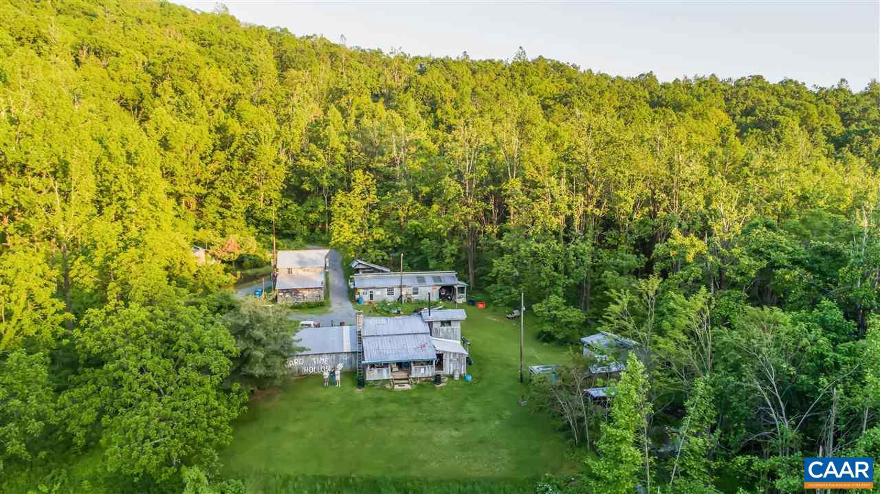 16903 BLUE RIDGE PKWY, LYNDHURST, Virginia 22952, 3 Bedrooms Bedrooms, ,1 BathroomBathrooms,Residential,For sale,16903 BLUE RIDGE PKWY,671029 MLS # 671029 16903 BLUE RIDGE PKWY, LYNDHURST, Virginia 22952, 3 Bedrooms Bedrooms, ,1 BathroomBathrooms,Residential,For sale,16903 BLUE RIDGE PKWY,671029 MLS # 671029