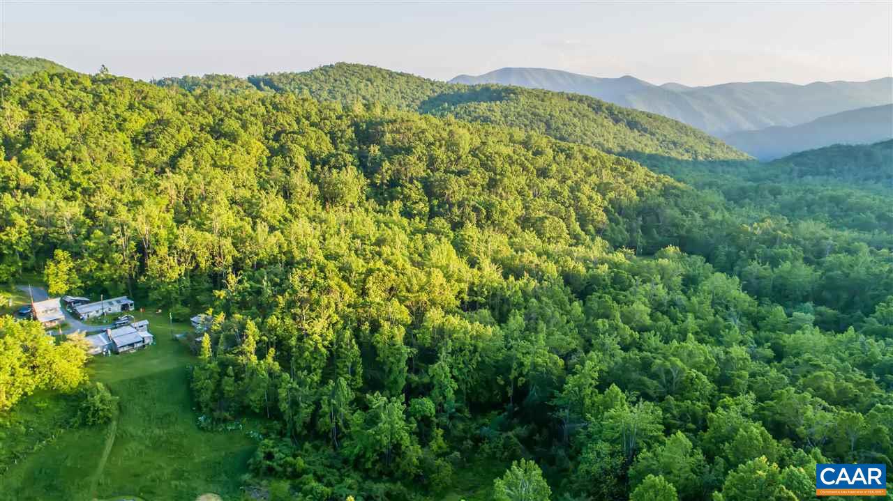 16903 BLUE RIDGE PKWY, LYNDHURST, Virginia 22952, 3 Bedrooms Bedrooms, ,1 BathroomBathrooms,Residential,For sale,16903 BLUE RIDGE PKWY,671029 MLS # 671029 16903 BLUE RIDGE PKWY, LYNDHURST, Virginia 22952, 3 Bedrooms Bedrooms, ,1 BathroomBathrooms,Residential,For sale,16903 BLUE RIDGE PKWY,671029 MLS # 671029