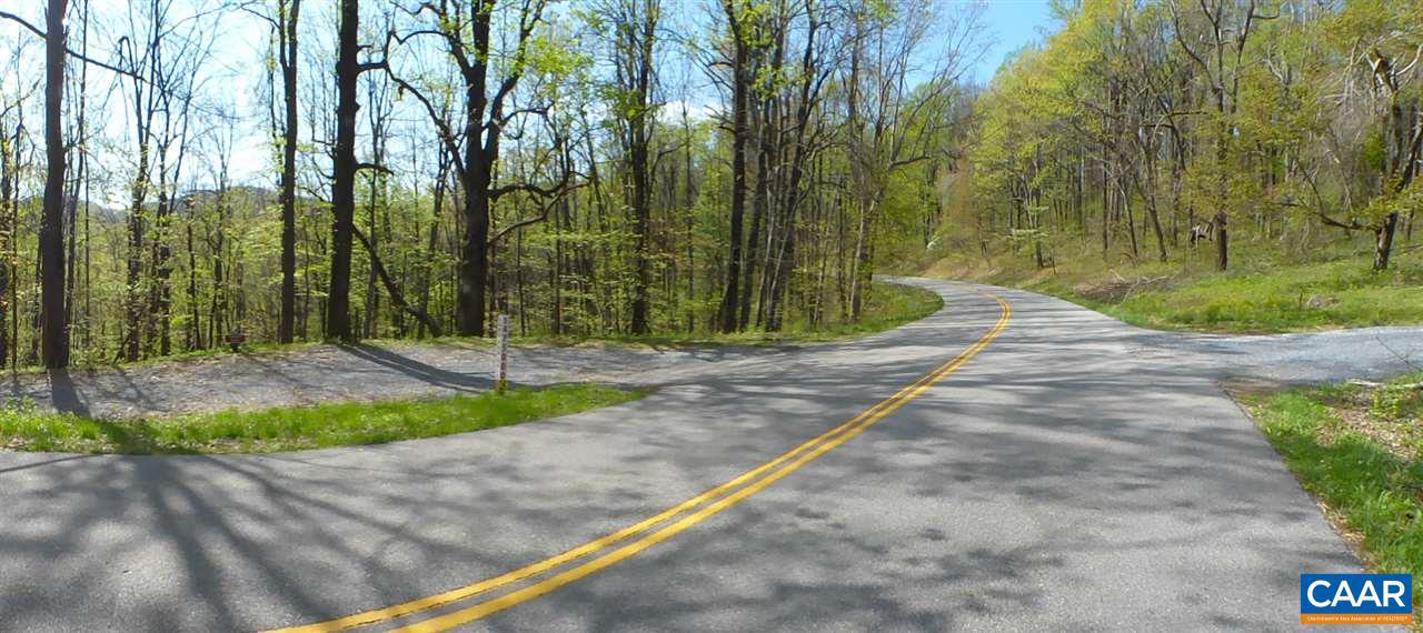 16903 BLUE RIDGE PKWY, LYNDHURST, Virginia 22952, 3 Bedrooms Bedrooms, ,1 BathroomBathrooms,Residential,For sale,16903 BLUE RIDGE PKWY,671029 MLS # 671029 16903 BLUE RIDGE PKWY, LYNDHURST, Virginia 22952, 3 Bedrooms Bedrooms, ,1 BathroomBathrooms,Residential,For sale,16903 BLUE RIDGE PKWY,671029 MLS # 671029