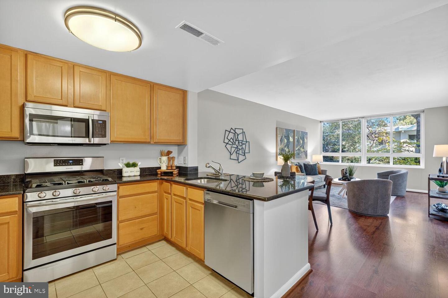 355 I ST SW #121, WASHINGTON, District Of Columbia 20024, 1 Bedroom Bedrooms, ,1 BathroomBathrooms,Residential,For sale,355 I ST SW #121,DCDC2231596 MLS # DCDC2231596 355 I ST SW #121, WASHINGTON, District Of Columbia 20024, 1 Bedroom Bedrooms, ,1 BathroomBathrooms,Residential,For sale,355 I ST SW #121,DCDC2231596 MLS # DCDC2231596