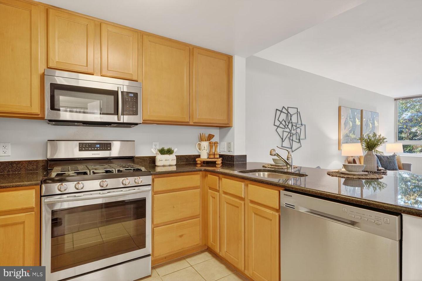 355 I ST SW #121, WASHINGTON, District Of Columbia 20024, 1 Bedroom Bedrooms, ,1 BathroomBathrooms,Residential,For sale,355 I ST SW #121,DCDC2231596 MLS # DCDC2231596 355 I ST SW #121, WASHINGTON, District Of Columbia 20024, 1 Bedroom Bedrooms, ,1 BathroomBathrooms,Residential,For sale,355 I ST SW #121,DCDC2231596 MLS # DCDC2231596