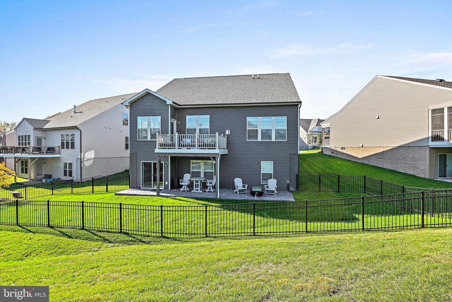 15788 GARDENIA RIDGE WAY, HAYMARKET, Virginia 20169, 4 Bedrooms Bedrooms, ,4 BathroomsBathrooms,Residential,For sale,15788 GARDENIA RIDGE WAY,VAPW2107720 MLS # VAPW2107720