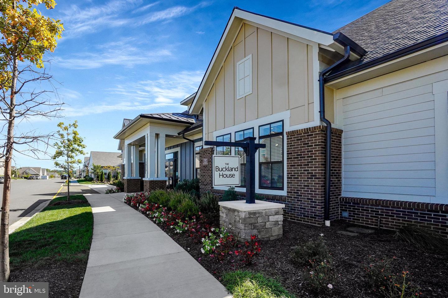 15788 GARDENIA RIDGE WAY, HAYMARKET, Virginia 20169, 4 Bedrooms Bedrooms, ,4 BathroomsBathrooms,Residential,For sale,15788 GARDENIA RIDGE WAY,VAPW2107720 MLS # VAPW2107720