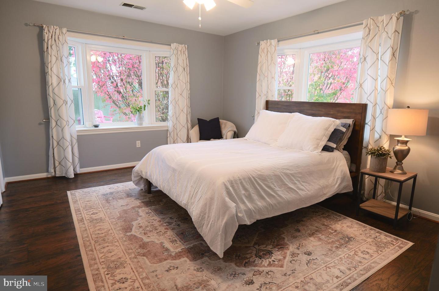 7323 INZER ST, SPRINGFIELD, Virginia 22151, 4 Bedrooms Bedrooms, ,2 BathroomsBathrooms,Residential,For sale,7323 INZER ST,VAFX2278970 MLS # VAFX2278970