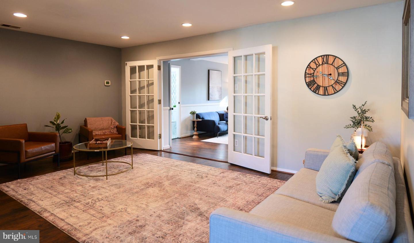 7323 INZER ST, SPRINGFIELD, Virginia 22151, 4 Bedrooms Bedrooms, ,2 BathroomsBathrooms,Residential,For sale,7323 INZER ST,VAFX2278970 MLS # VAFX2278970