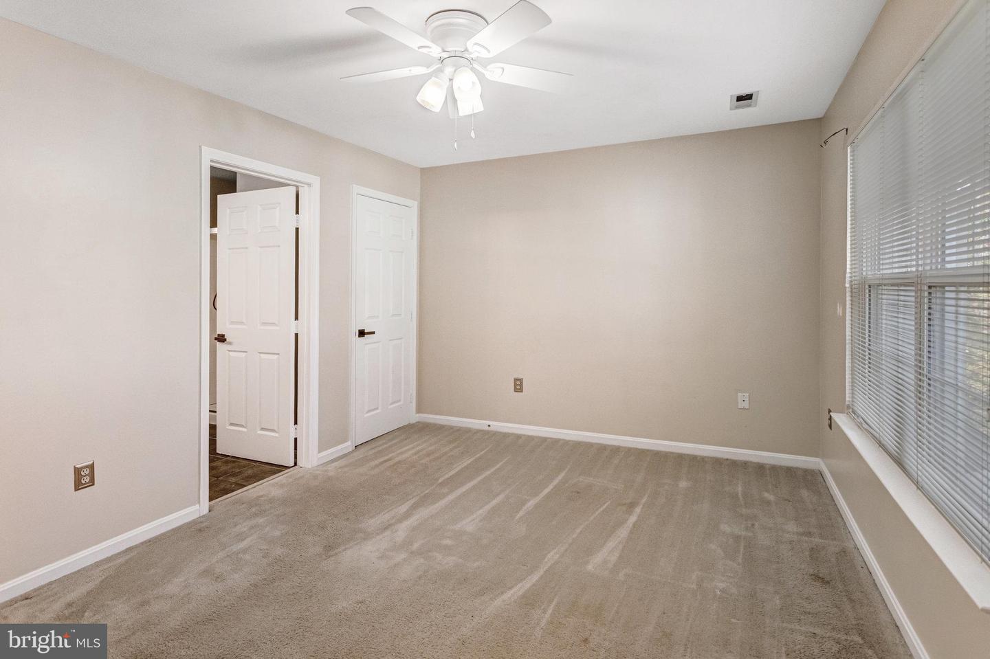 42 CATHERINE LN, STAFFORD, Virginia 22554, 4 Bedrooms Bedrooms, ,3 BathroomsBathrooms,Residential,For sale,42 CATHERINE LN,VAST2044204 MLS # VAST2044204