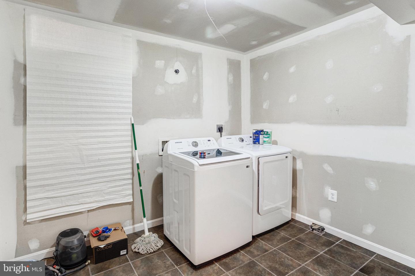 42 CATHERINE LN, STAFFORD, Virginia 22554, 4 Bedrooms Bedrooms, ,3 BathroomsBathrooms,Residential,For sale,42 CATHERINE LN,VAST2044204 MLS # VAST2044204