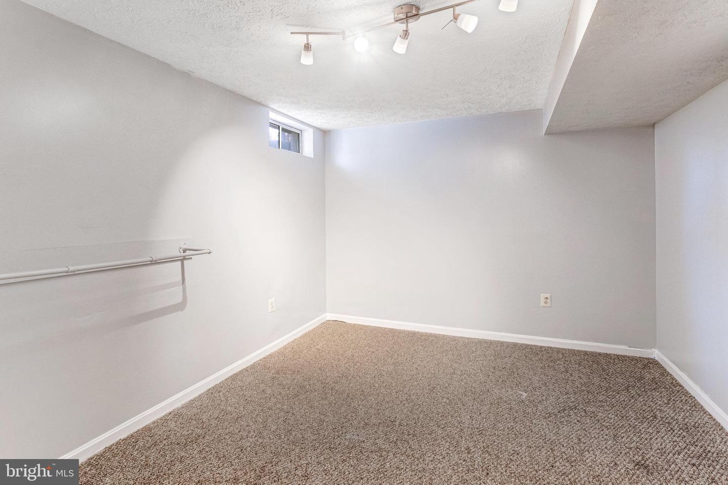 42 CATHERINE LN, STAFFORD, Virginia 22554, 4 Bedrooms Bedrooms, ,3 BathroomsBathrooms,Residential,For sale,42 CATHERINE LN,VAST2044204 MLS # VAST2044204