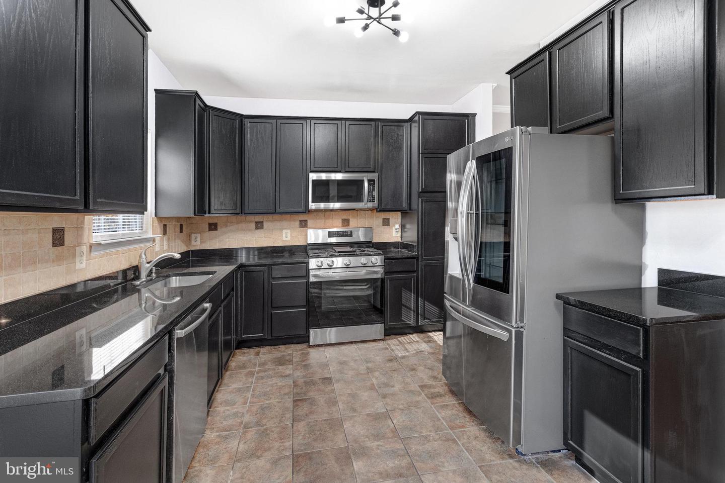 42 CATHERINE LN, STAFFORD, Virginia 22554, 4 Bedrooms Bedrooms, ,3 BathroomsBathrooms,Residential,For sale,42 CATHERINE LN,VAST2044204 MLS # VAST2044204