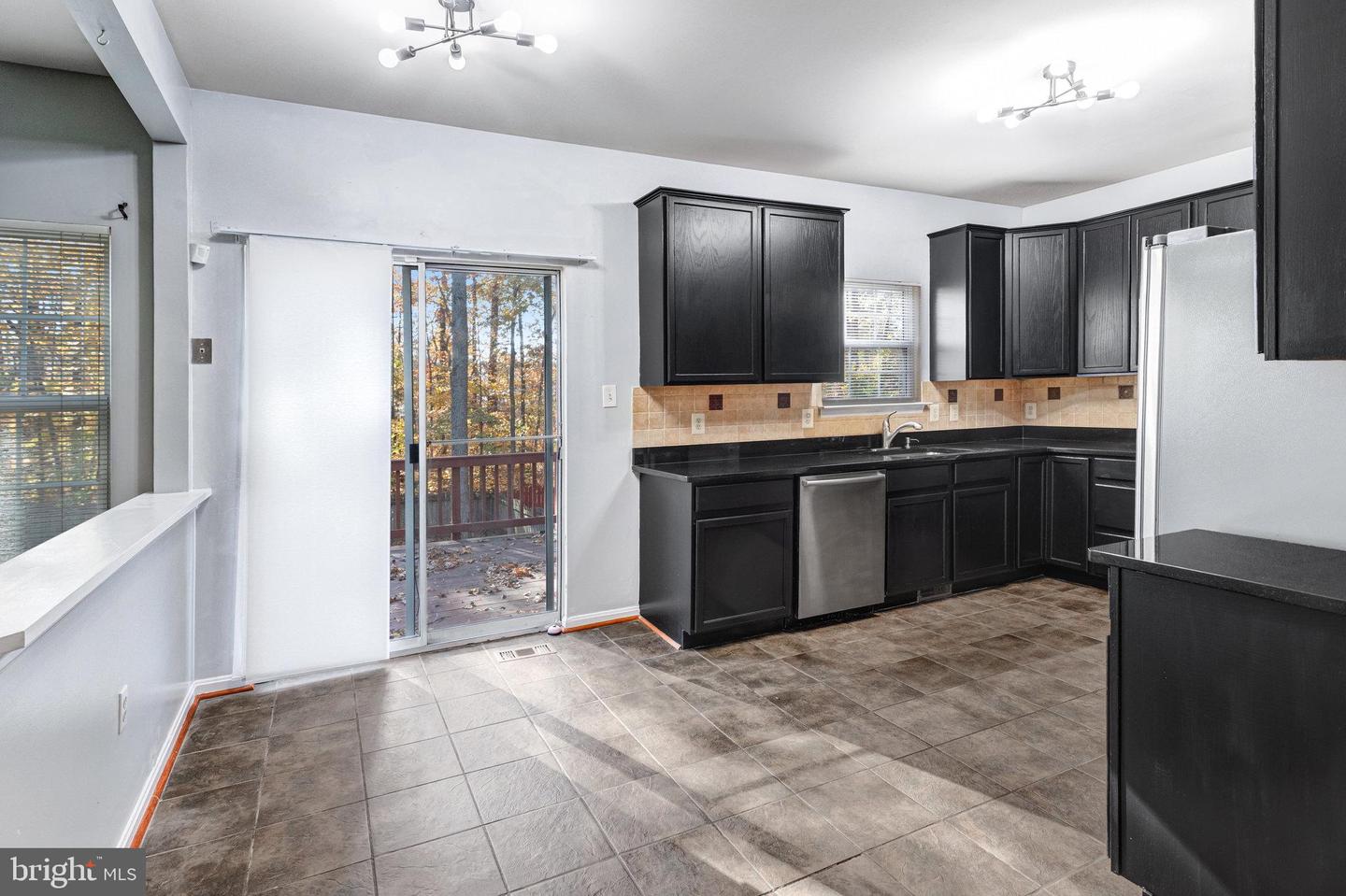 42 CATHERINE LN, STAFFORD, Virginia 22554, 4 Bedrooms Bedrooms, ,3 BathroomsBathrooms,Residential,For sale,42 CATHERINE LN,VAST2044204 MLS # VAST2044204