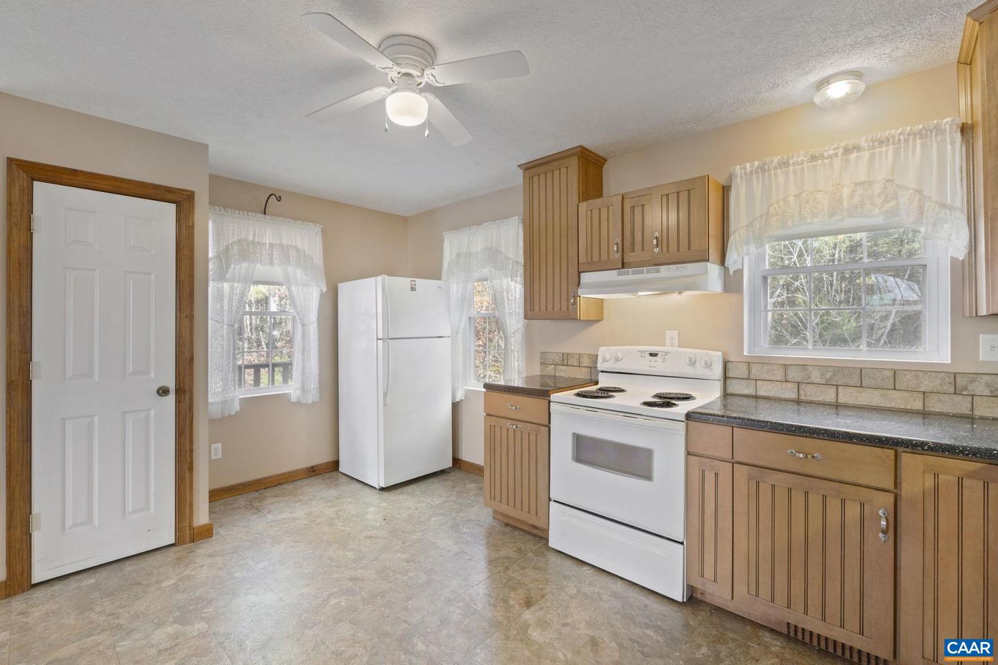 426 SCLATERS FORD RD, PALMYRA, Virginia 22963, 2 Bedrooms Bedrooms, ,1 BathroomBathrooms,Residential,For sale,426 SCLATERS FORD RD,671052 MLS # 671052 426 SCLATERS FORD RD, PALMYRA, Virginia 22963, 2 Bedrooms Bedrooms, ,1 BathroomBathrooms,Residential,For sale,426 SCLATERS FORD RD,671052 MLS # 671052