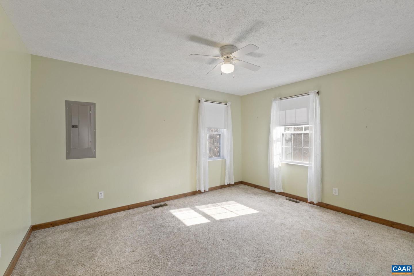 426 SCLATERS FORD RD, PALMYRA, Virginia 22963, 2 Bedrooms Bedrooms, ,1 BathroomBathrooms,Residential,For sale,426 SCLATERS FORD RD,671052 MLS # 671052 426 SCLATERS FORD RD, PALMYRA, Virginia 22963, 2 Bedrooms Bedrooms, ,1 BathroomBathrooms,Residential,For sale,426 SCLATERS FORD RD,671052 MLS # 671052