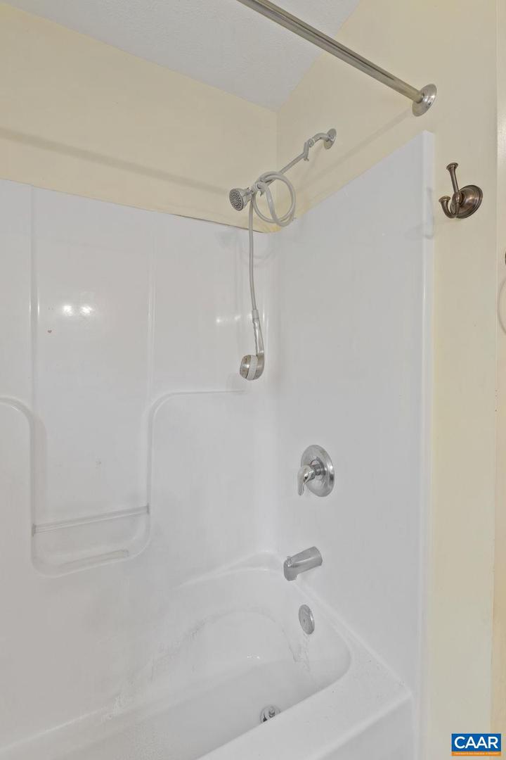 426 SCLATERS FORD RD, PALMYRA, Virginia 22963, 2 Bedrooms Bedrooms, ,1 BathroomBathrooms,Residential,For sale,426 SCLATERS FORD RD,671052 MLS # 671052 426 SCLATERS FORD RD, PALMYRA, Virginia 22963, 2 Bedrooms Bedrooms, ,1 BathroomBathrooms,Residential,For sale,426 SCLATERS FORD RD,671052 MLS # 671052