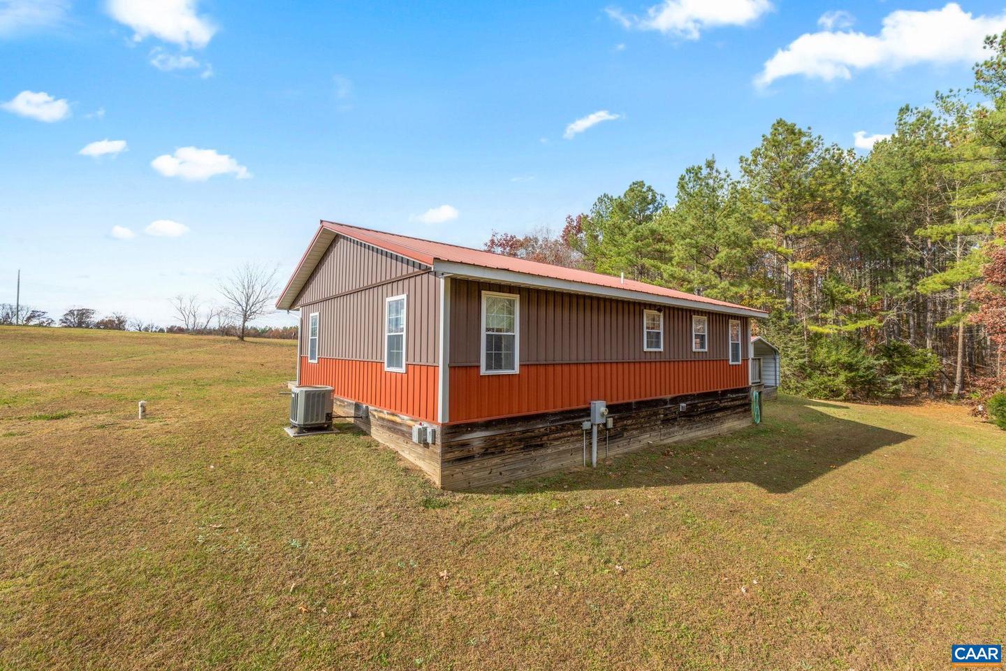 426 SCLATERS FORD RD, PALMYRA, Virginia 22963, 2 Bedrooms Bedrooms, ,1 BathroomBathrooms,Residential,For sale,426 SCLATERS FORD RD,671052 MLS # 671052 426 SCLATERS FORD RD, PALMYRA, Virginia 22963, 2 Bedrooms Bedrooms, ,1 BathroomBathrooms,Residential,For sale,426 SCLATERS FORD RD,671052 MLS # 671052