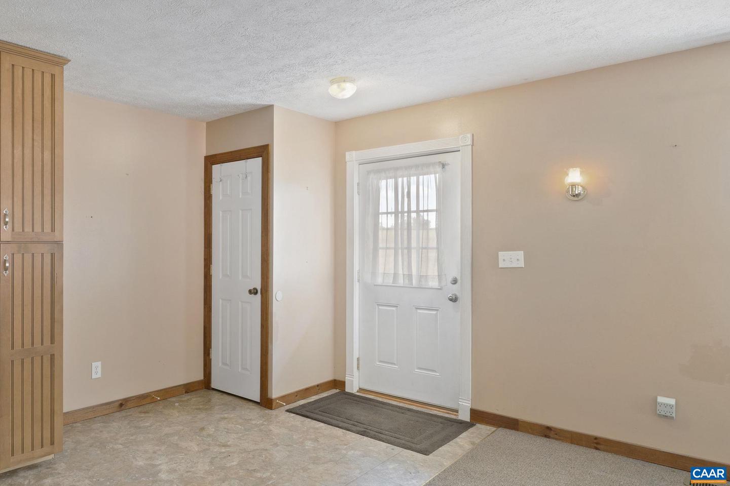 426 SCLATERS FORD RD, PALMYRA, Virginia 22963, 2 Bedrooms Bedrooms, ,1 BathroomBathrooms,Residential,For sale,426 SCLATERS FORD RD,671052 MLS # 671052 426 SCLATERS FORD RD, PALMYRA, Virginia 22963, 2 Bedrooms Bedrooms, ,1 BathroomBathrooms,Residential,For sale,426 SCLATERS FORD RD,671052 MLS # 671052