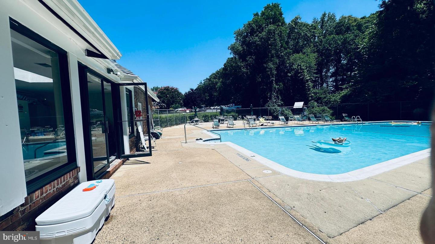 3975 LYNDHURST DR #103, FAIRFAX, Virginia 22031, 1 Bedroom Bedrooms, ,1 BathroomBathrooms,Residential,For sale,3975 LYNDHURST DR #103,VAFC2005814 MLS # VAFC2005814 3975 LYNDHURST DR #103, FAIRFAX, Virginia 22031, 1 Bedroom Bedrooms, ,1 BathroomBathrooms,Residential,For sale,3975 LYNDHURST DR #103,VAFC2005814 MLS # VAFC2005814