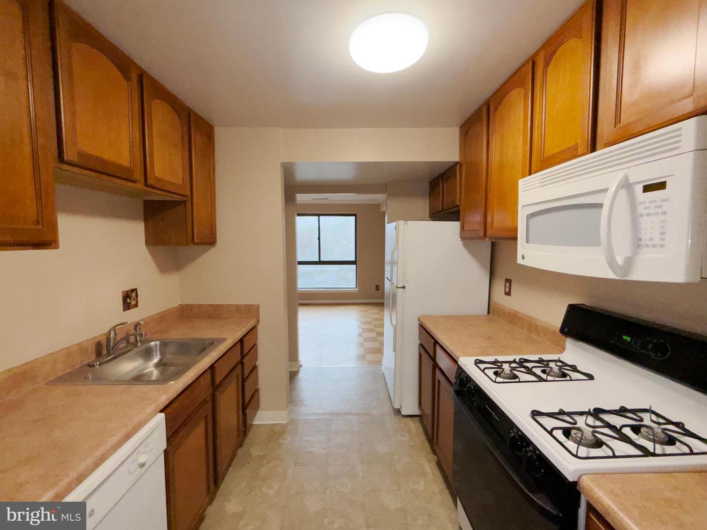 1601 GAINESVILLE ST SE #201, WASHINGTON, District Of Columbia 20020, 3 Bedrooms Bedrooms, ,2 BathroomsBathrooms,Residential,For sale,1601 GAINESVILLE ST SE #201,DCDC2193588 MLS # DCDC2193588 1601 GAINESVILLE ST SE #201, WASHINGTON, District Of Columbia 20020, 3 Bedrooms Bedrooms, ,2 BathroomsBathrooms,Residential,For sale,1601 GAINESVILLE ST SE #201,DCDC2193588 MLS # DCDC2193588