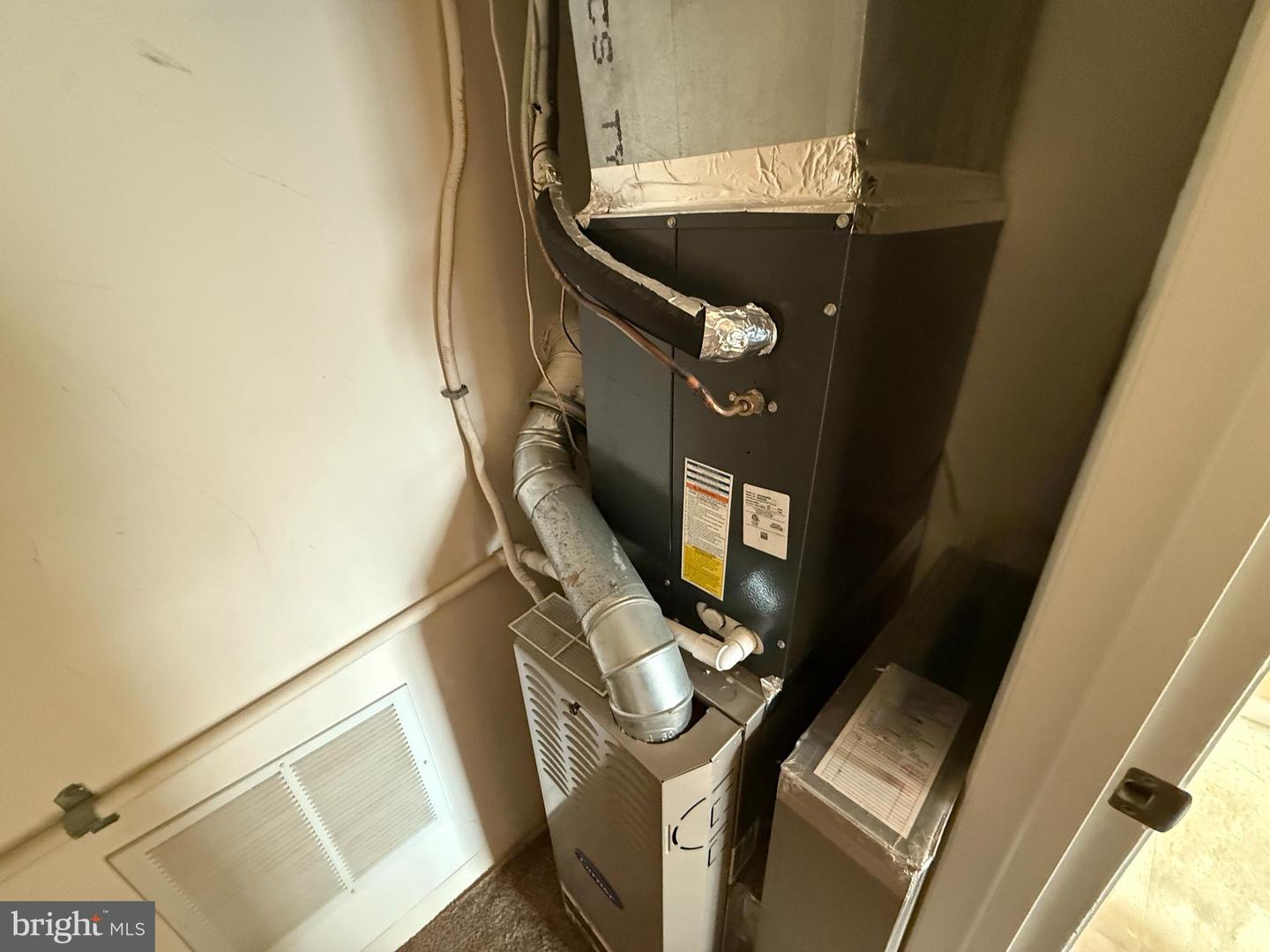 1601 GAINESVILLE ST SE #201, WASHINGTON, District Of Columbia 20020, 3 Bedrooms Bedrooms, ,2 BathroomsBathrooms,Residential,For sale,1601 GAINESVILLE ST SE #201,DCDC2193588 MLS # DCDC2193588 1601 GAINESVILLE ST SE #201, WASHINGTON, District Of Columbia 20020, 3 Bedrooms Bedrooms, ,2 BathroomsBathrooms,Residential,For sale,1601 GAINESVILLE ST SE #201,DCDC2193588 MLS # DCDC2193588