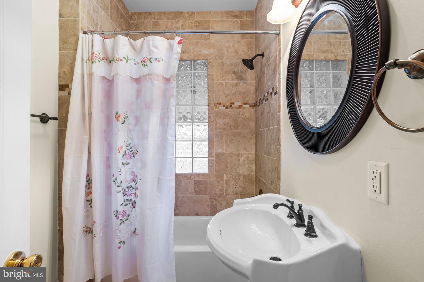 14 N SOUTH STREET, PETERSBURG, Virginia 23803, 3 Bedrooms Bedrooms, ,1 BathroomBathrooms,Residential,For sale,14 N SOUTH STREET,VAPC2000116 MLS # VAPC2000116 14 N SOUTH STREET, PETERSBURG, Virginia 23803, 3 Bedrooms Bedrooms, ,1 BathroomBathrooms,Residential,For sale,14 N SOUTH STREET,VAPC2000116 MLS # VAPC2000116