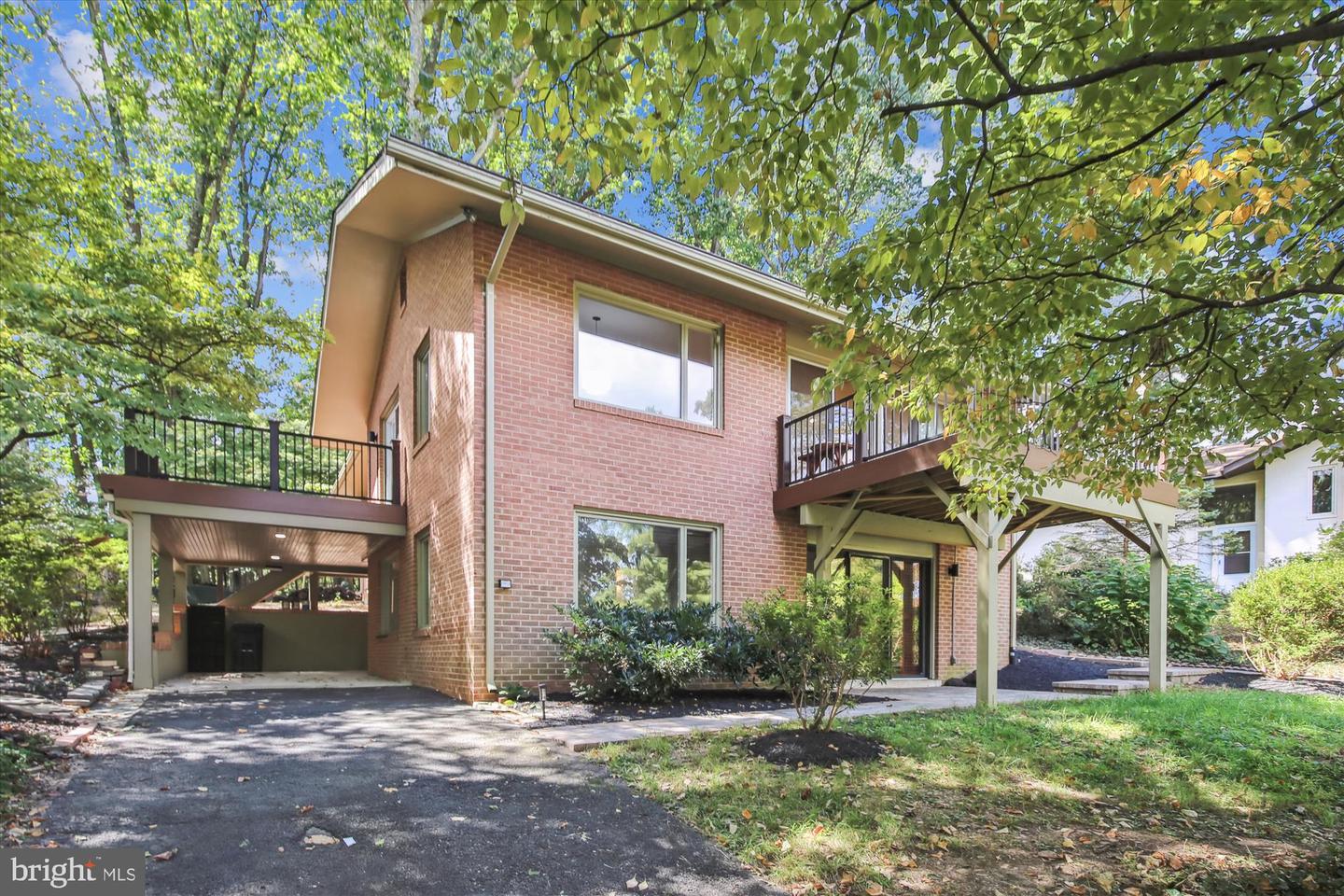 11221 S SHORE RD, RESTON, Virginia 20190, 4 Bedrooms Bedrooms, ,3 BathroomsBathrooms,Residential,For sale,11221 S SHORE RD,VAFX2259606 MLS # VAFX2259606 11221 S SHORE RD, RESTON, Virginia 20190, 4 Bedrooms Bedrooms, ,3 BathroomsBathrooms,Residential,For sale,11221 S SHORE RD,VAFX2259606 MLS # VAFX2259606