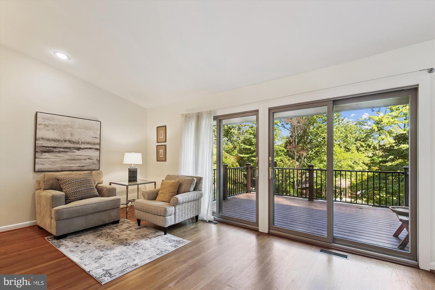 11221 S SHORE RD, RESTON, Virginia 20190, 4 Bedrooms Bedrooms, ,3 BathroomsBathrooms,Residential,For sale,11221 S SHORE RD,VAFX2259606 MLS # VAFX2259606