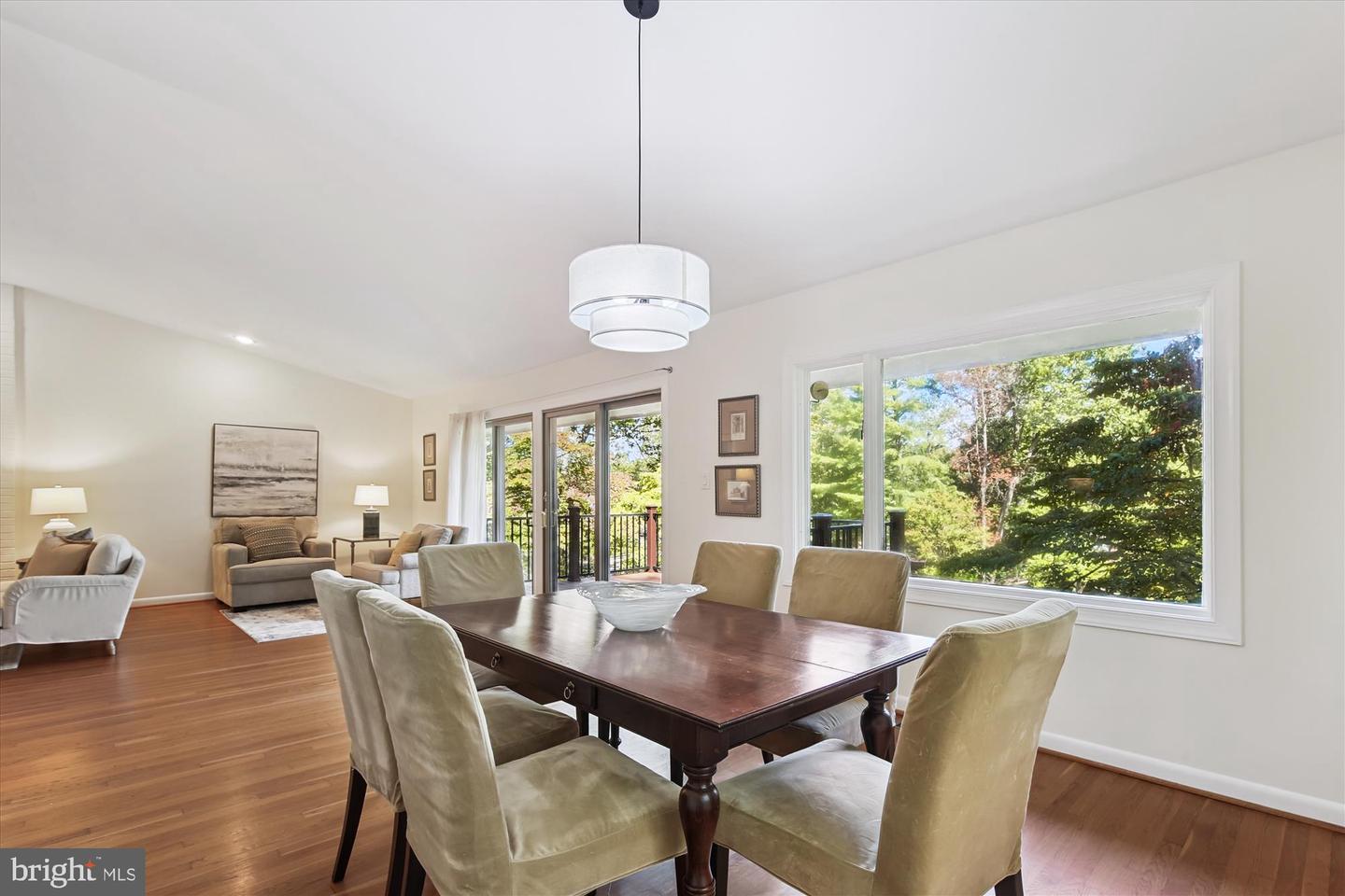 11221 S SHORE RD, RESTON, Virginia 20190, 4 Bedrooms Bedrooms, ,3 BathroomsBathrooms,Residential,For sale,11221 S SHORE RD,VAFX2259606 MLS # VAFX2259606