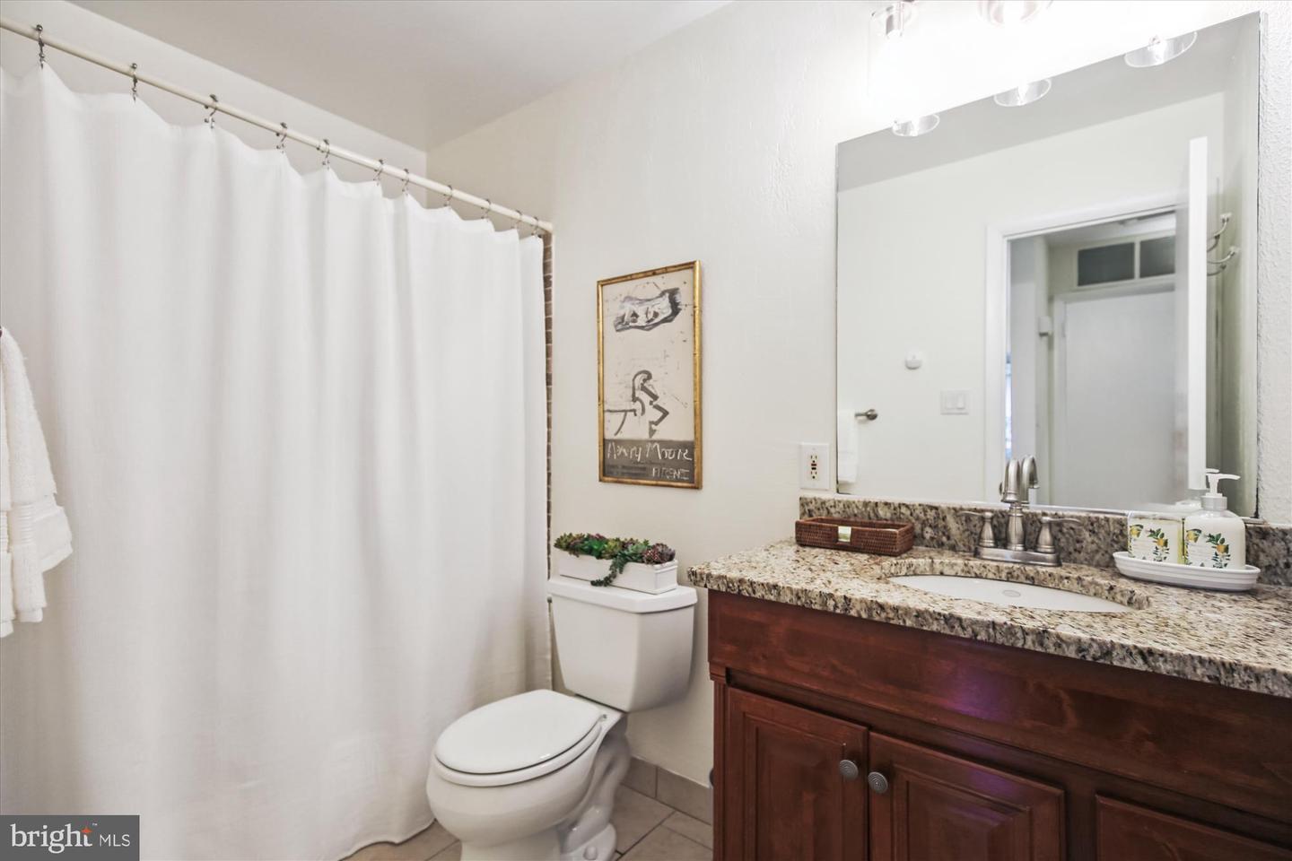 11221 S SHORE RD, RESTON, Virginia 20190, 4 Bedrooms Bedrooms, ,3 BathroomsBathrooms,Residential,For sale,11221 S SHORE RD,VAFX2259606 MLS # VAFX2259606