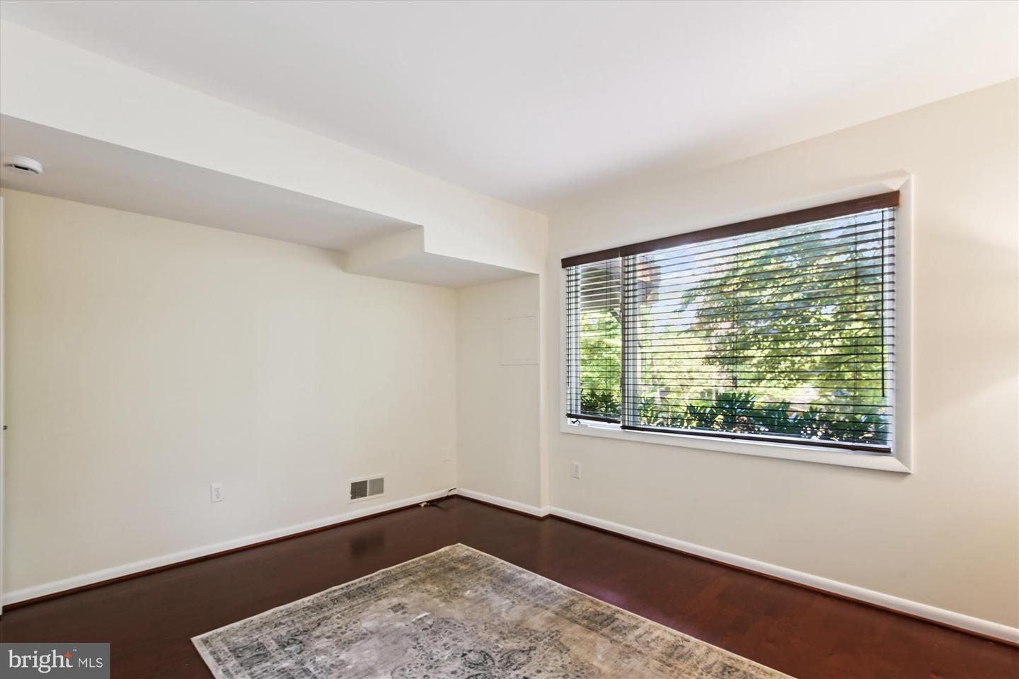 11221 S SHORE RD, RESTON, Virginia 20190, 4 Bedrooms Bedrooms, ,3 BathroomsBathrooms,Residential,For sale,11221 S SHORE RD,VAFX2259606 MLS # VAFX2259606